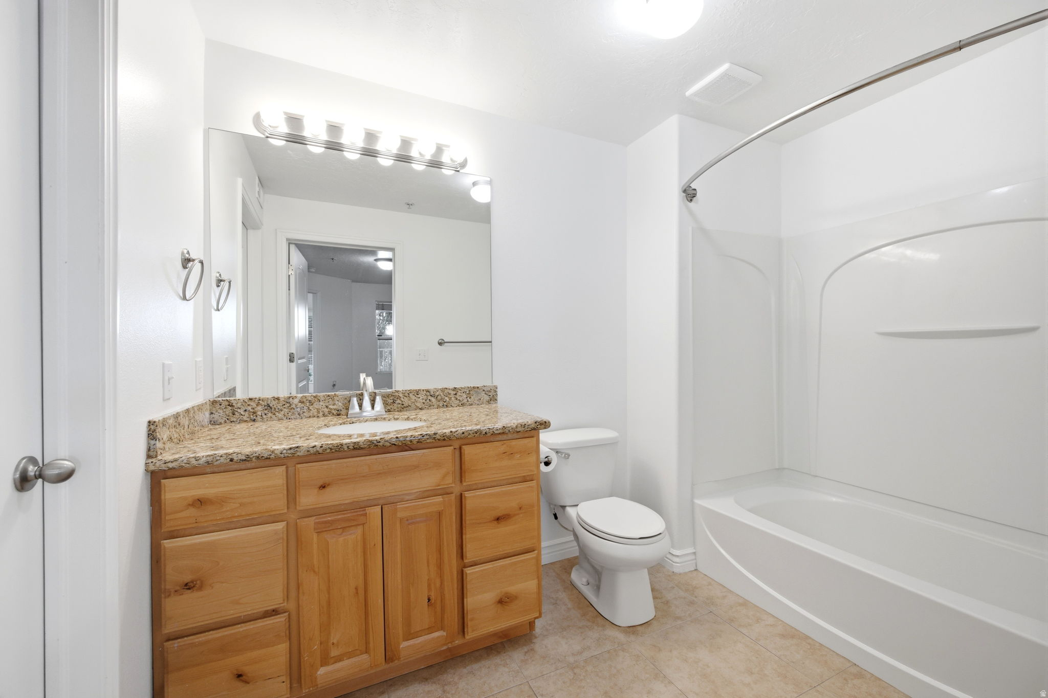 11776 S GRANDVILLE AVE #101