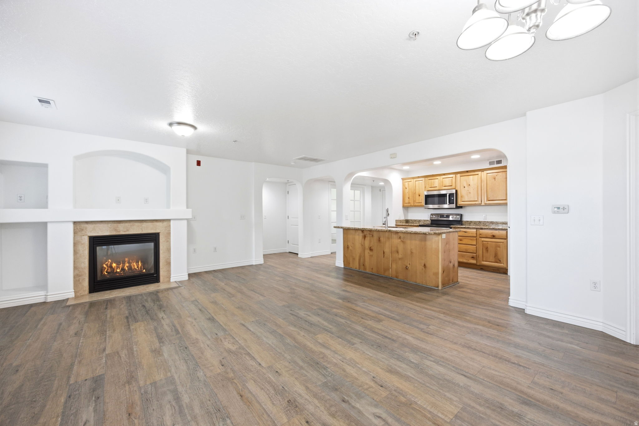 11776 S GRANDVILLE AVE #101