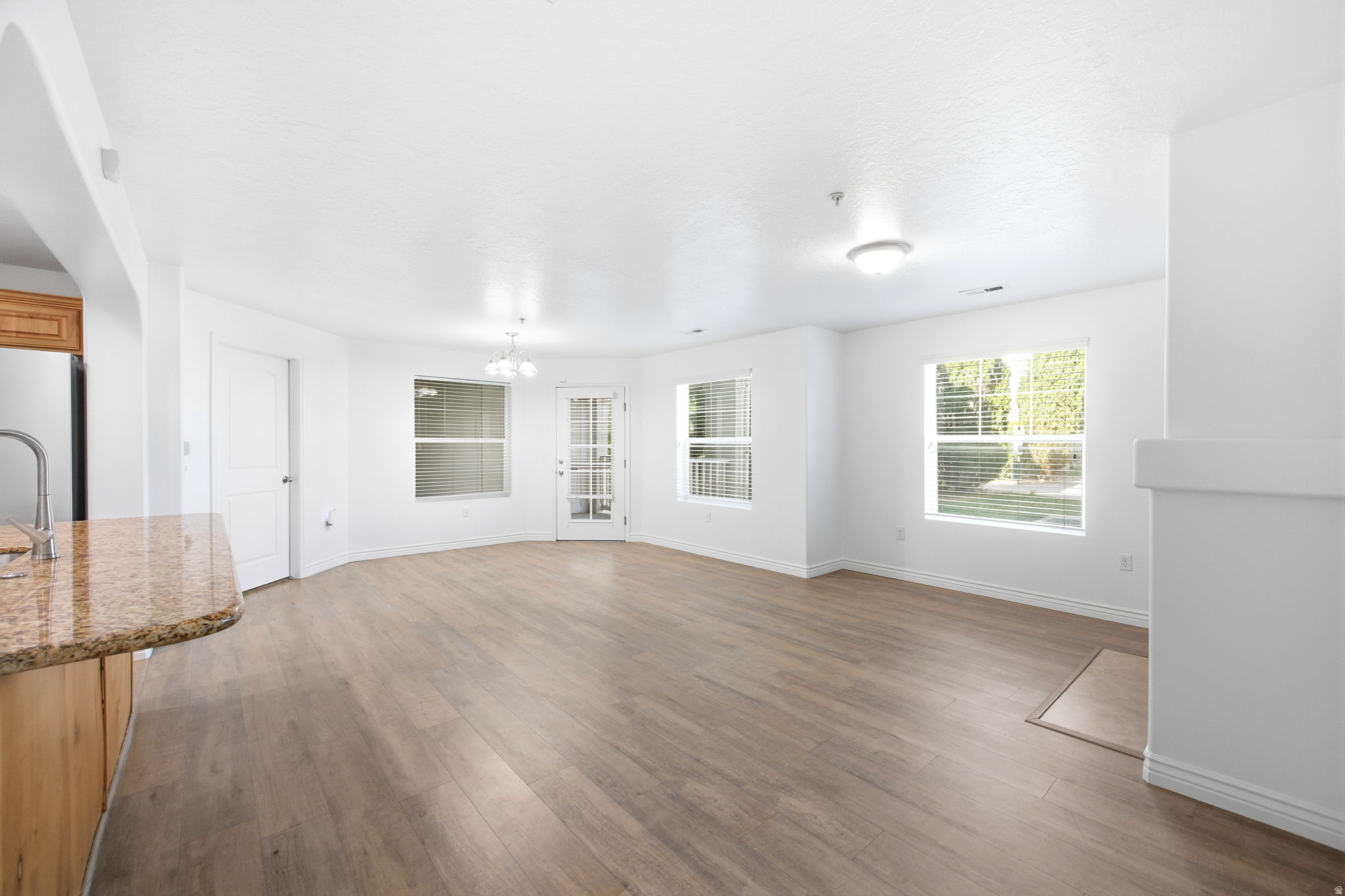 11776 S GRANDVILLE AVE #101