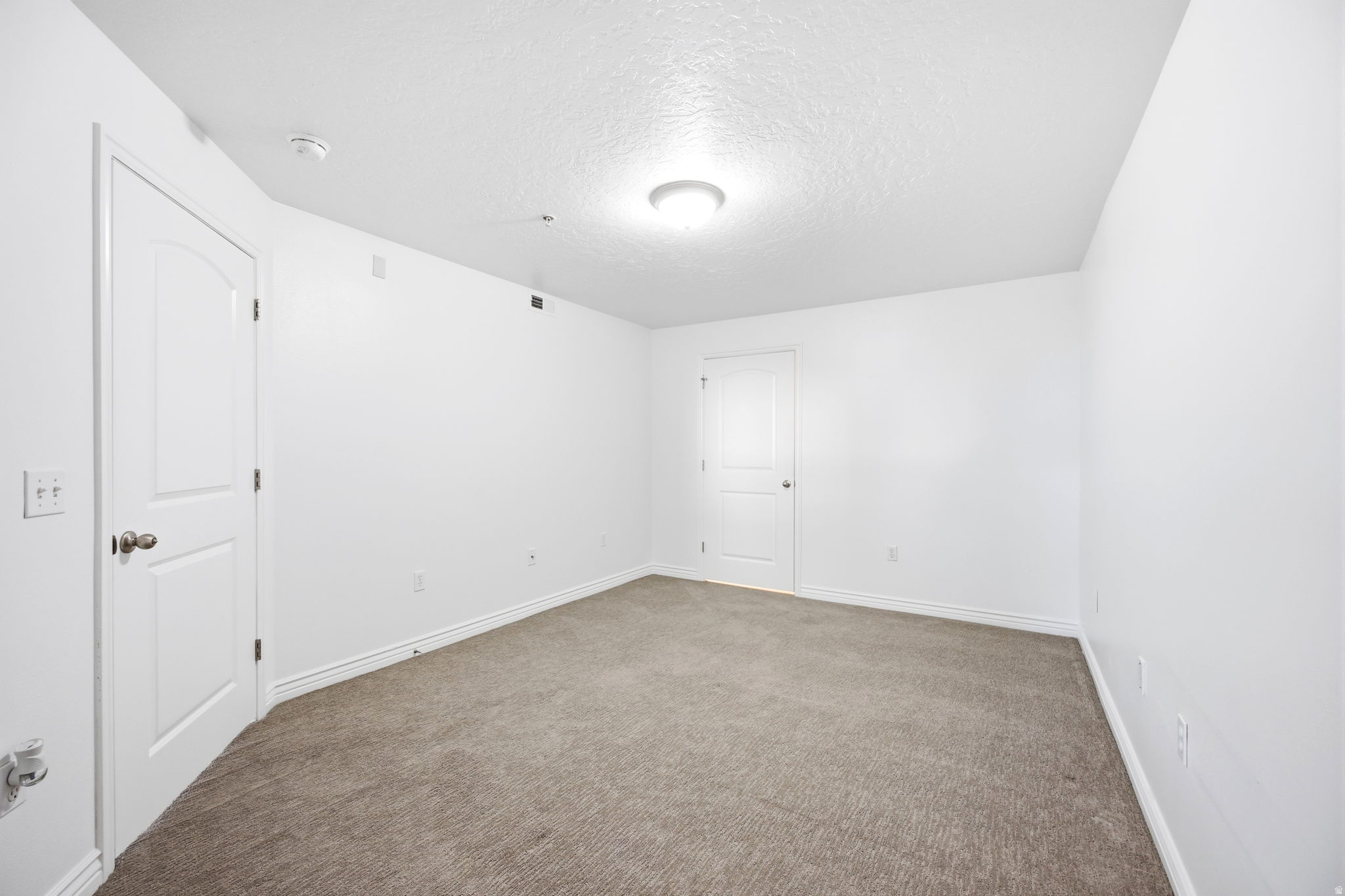 11776 S GRANDVILLE AVE #101