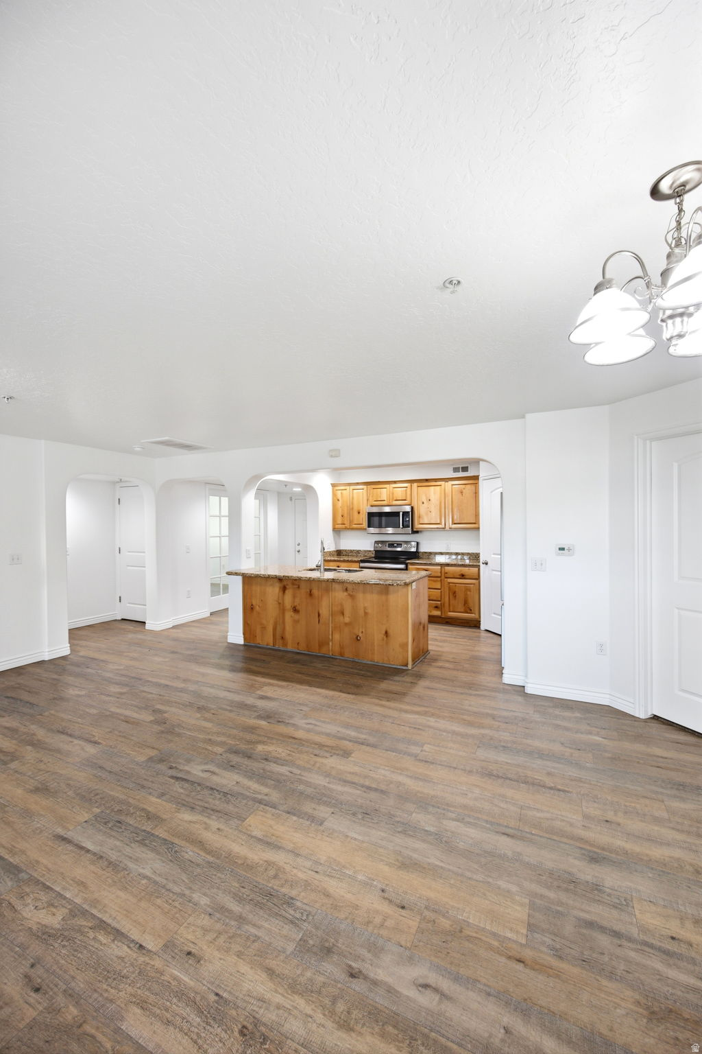 11776 S GRANDVILLE AVE #101