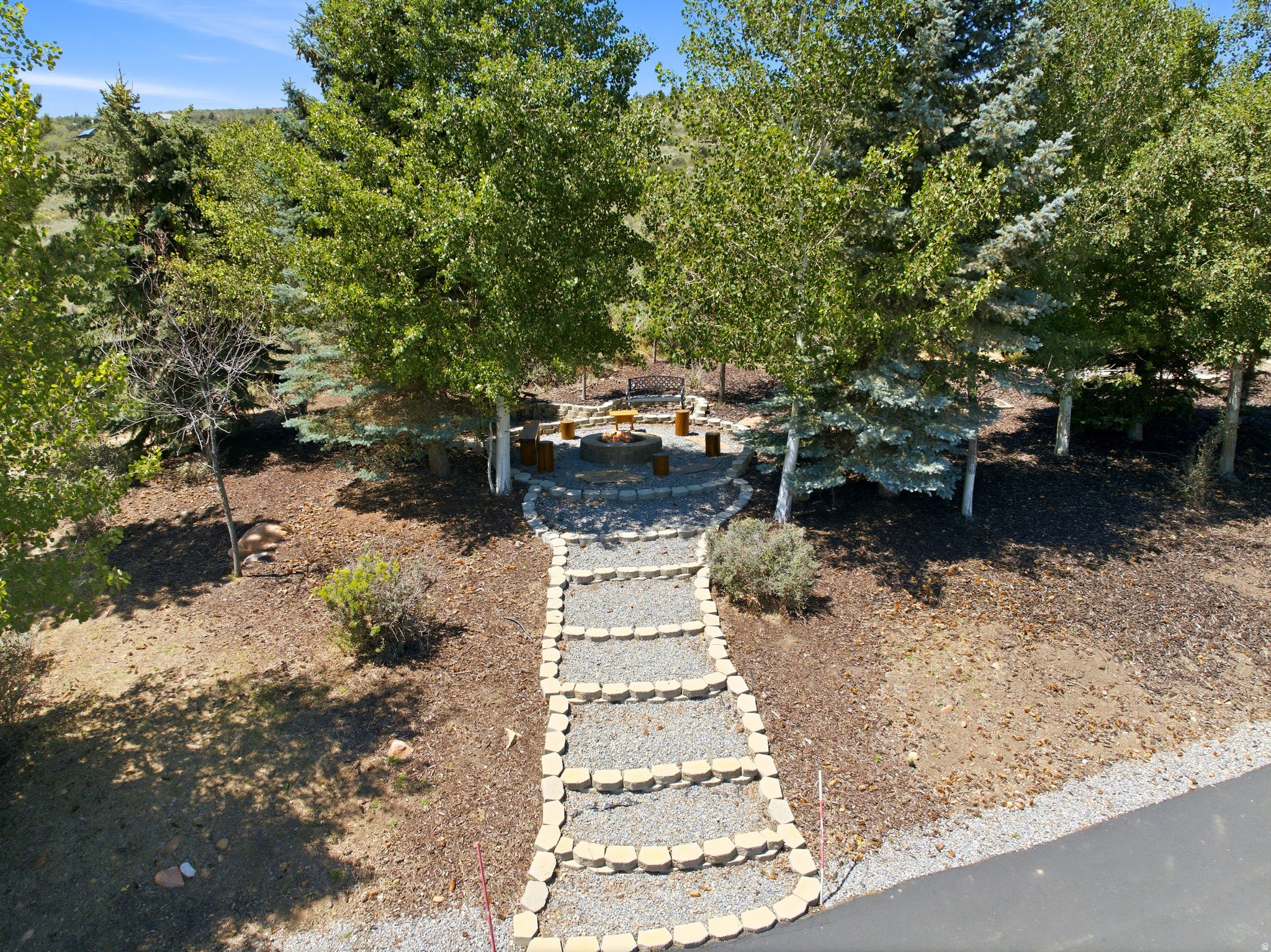 2449 S PAINT BRUSH DR
