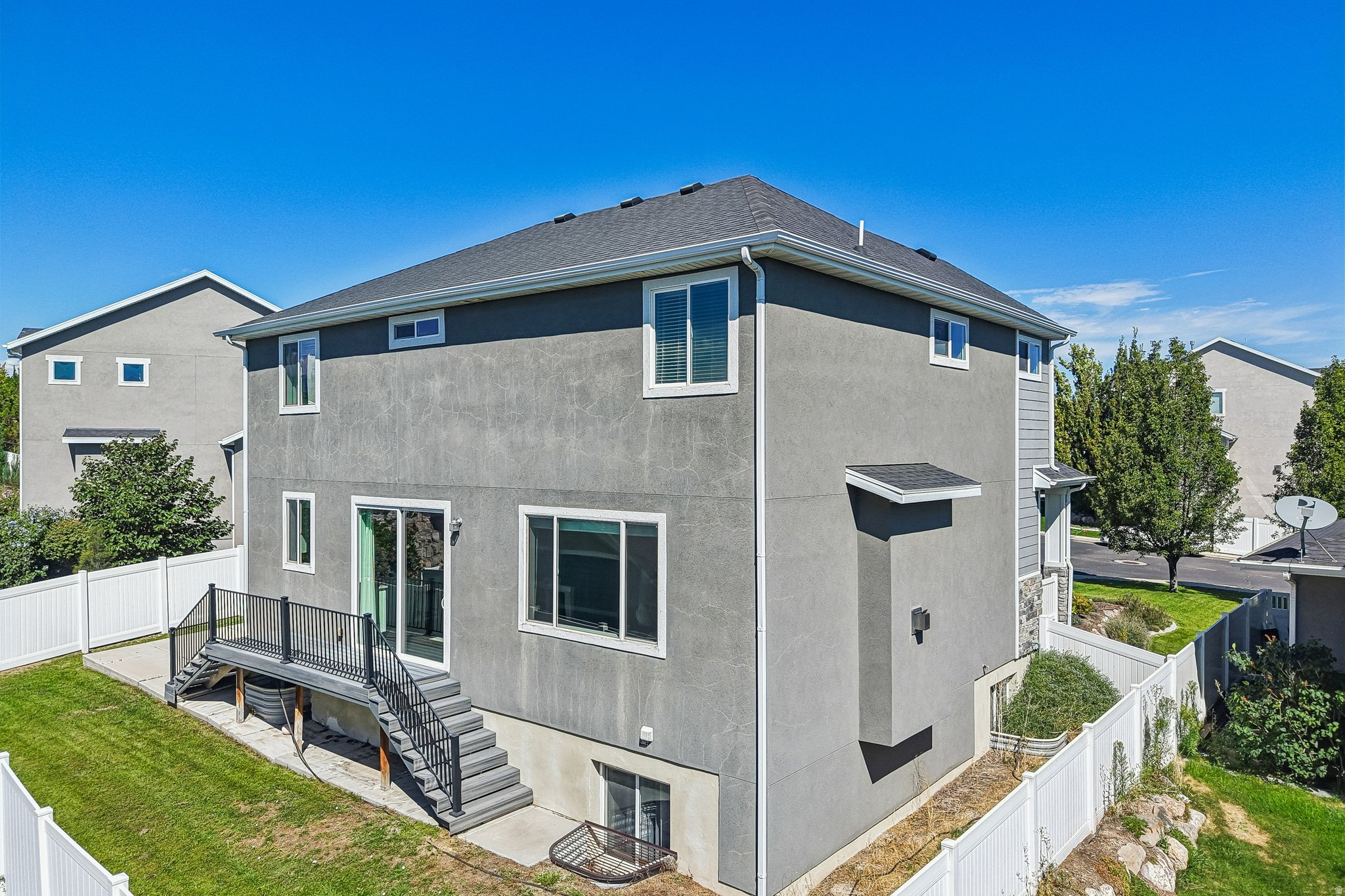 3963 W SAHARA DUNE DR