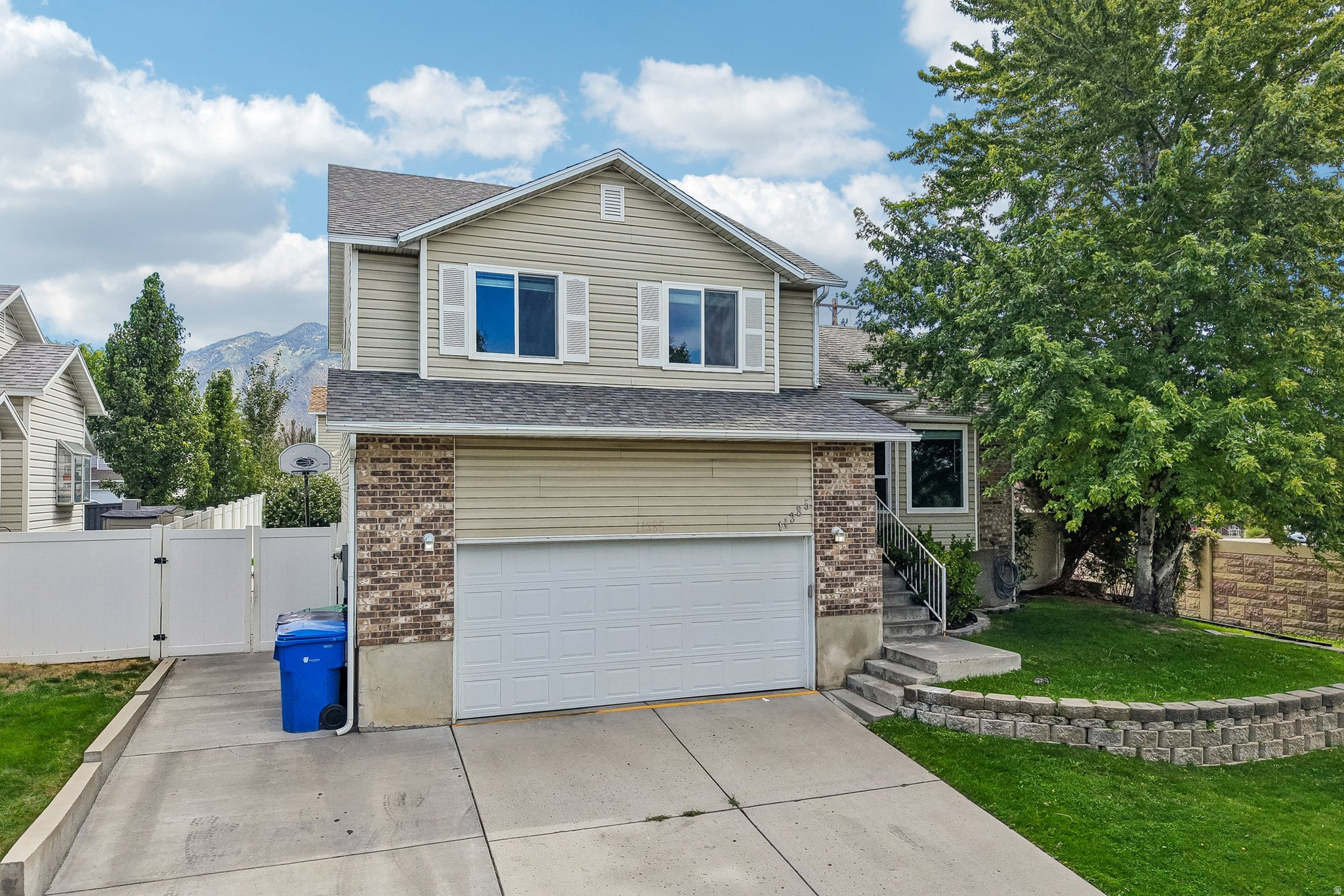 11385 S ABBOTTS LN