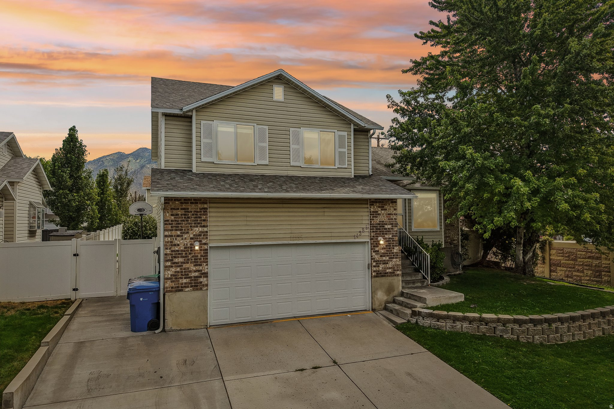 11385 S ABBOTTS LN