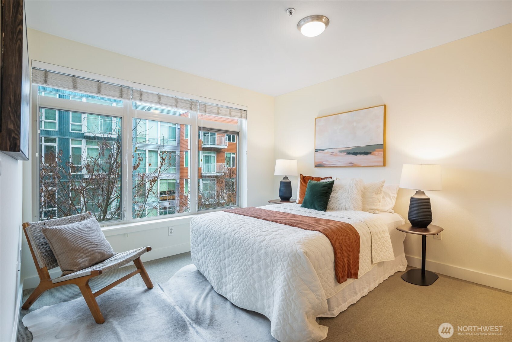 1610 Belmont Avenue Unit: 404
