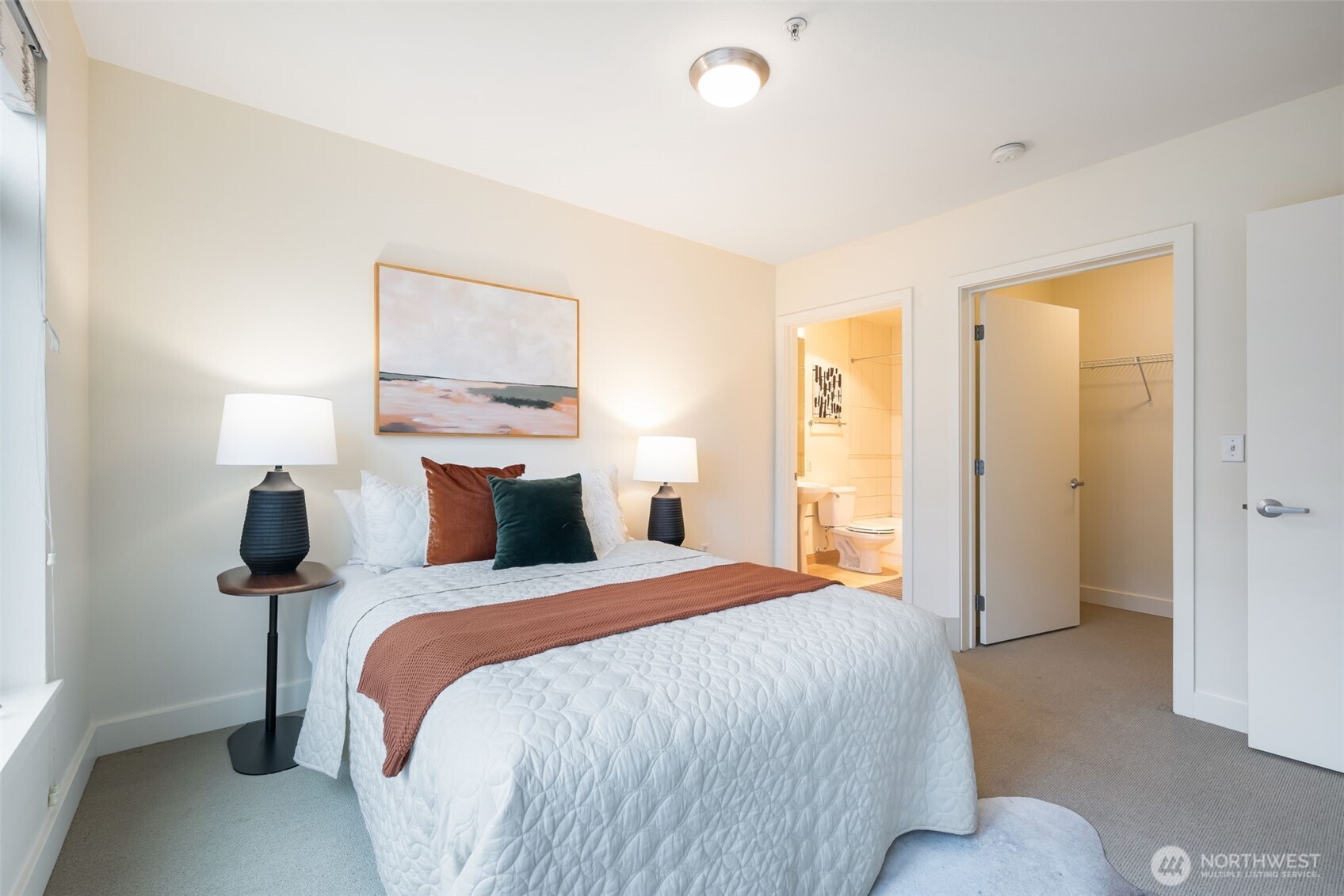 1610 Belmont Avenue Unit: 404