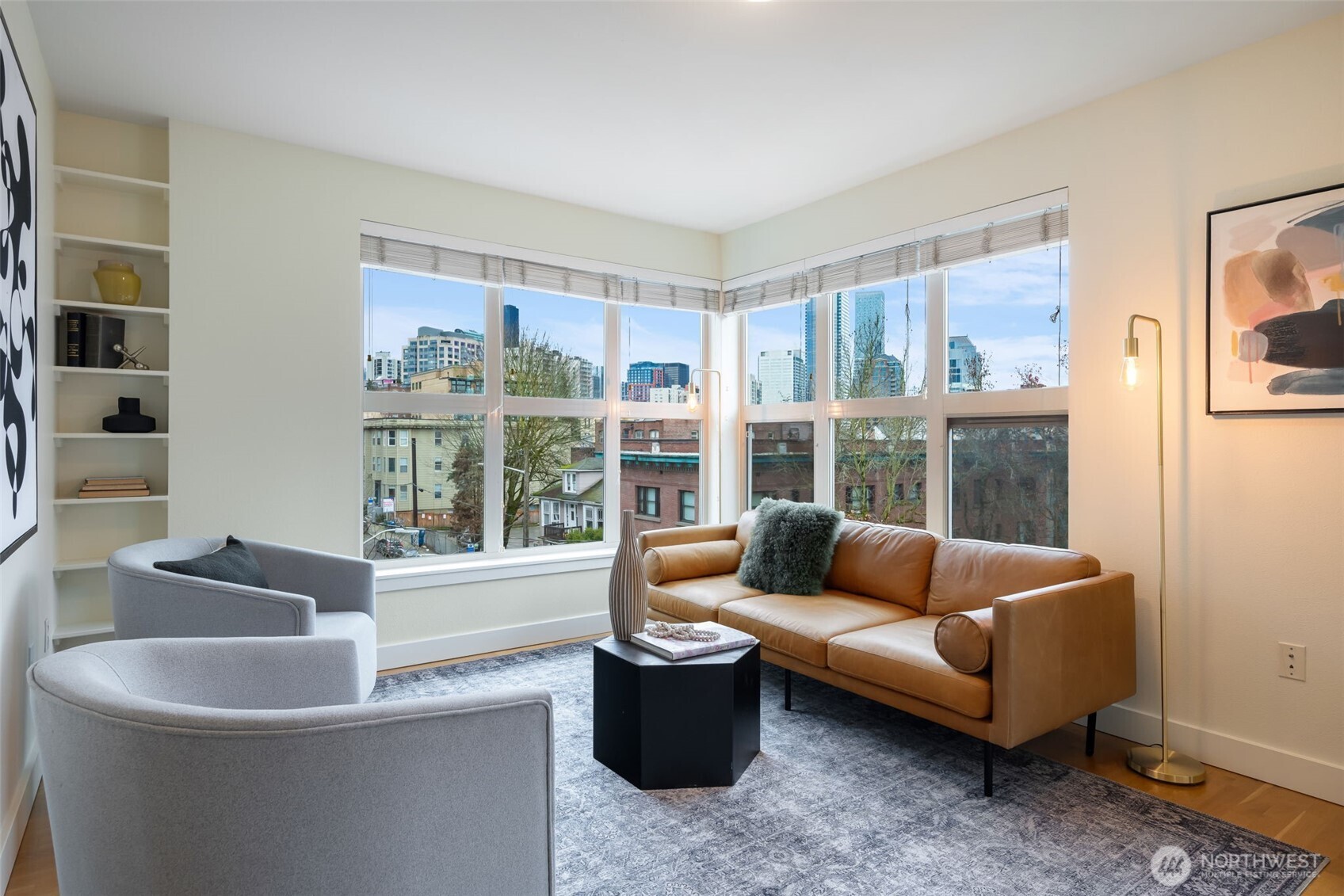 1610 Belmont Avenue Unit: 404