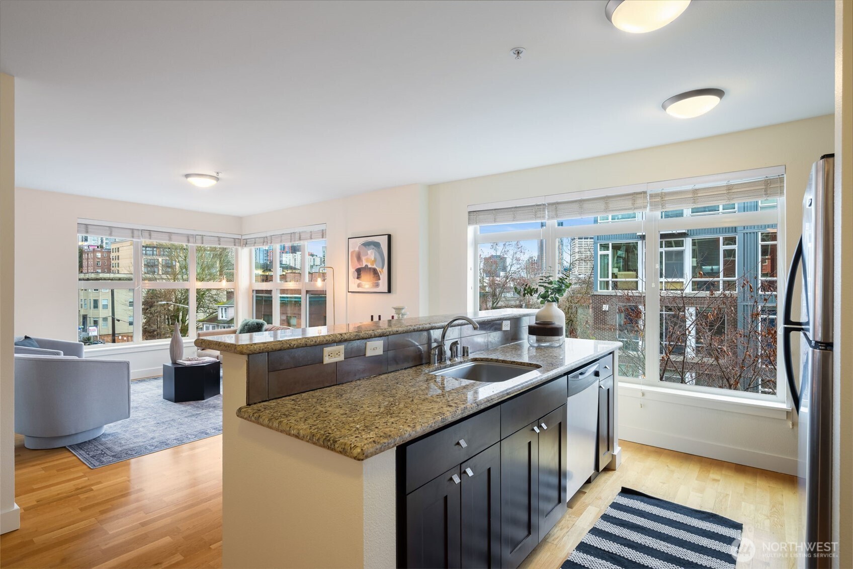 1610 Belmont Avenue Unit: 404