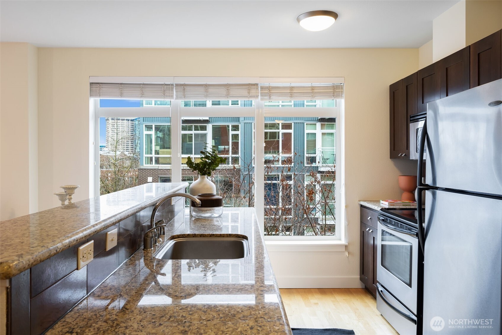 1610 Belmont Avenue Unit: 404