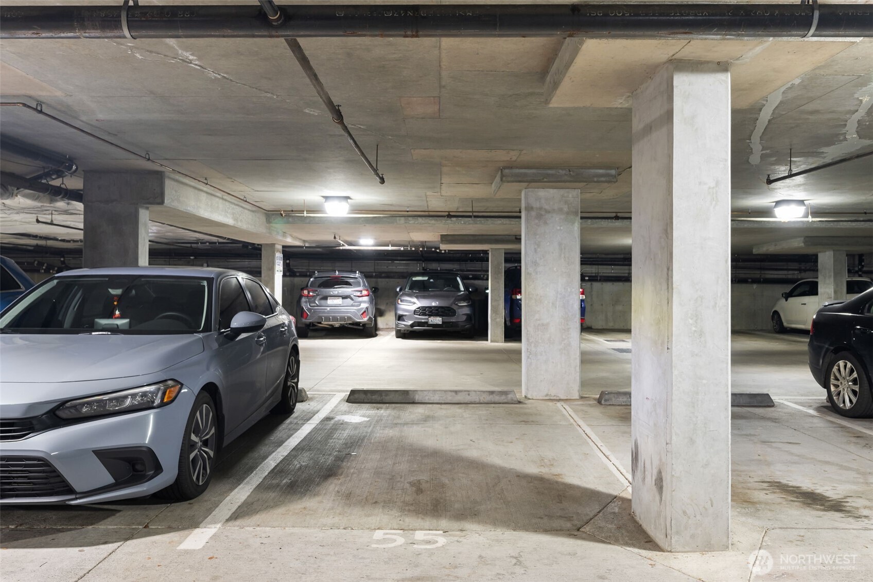 1610 Belmont Avenue Unit: 404