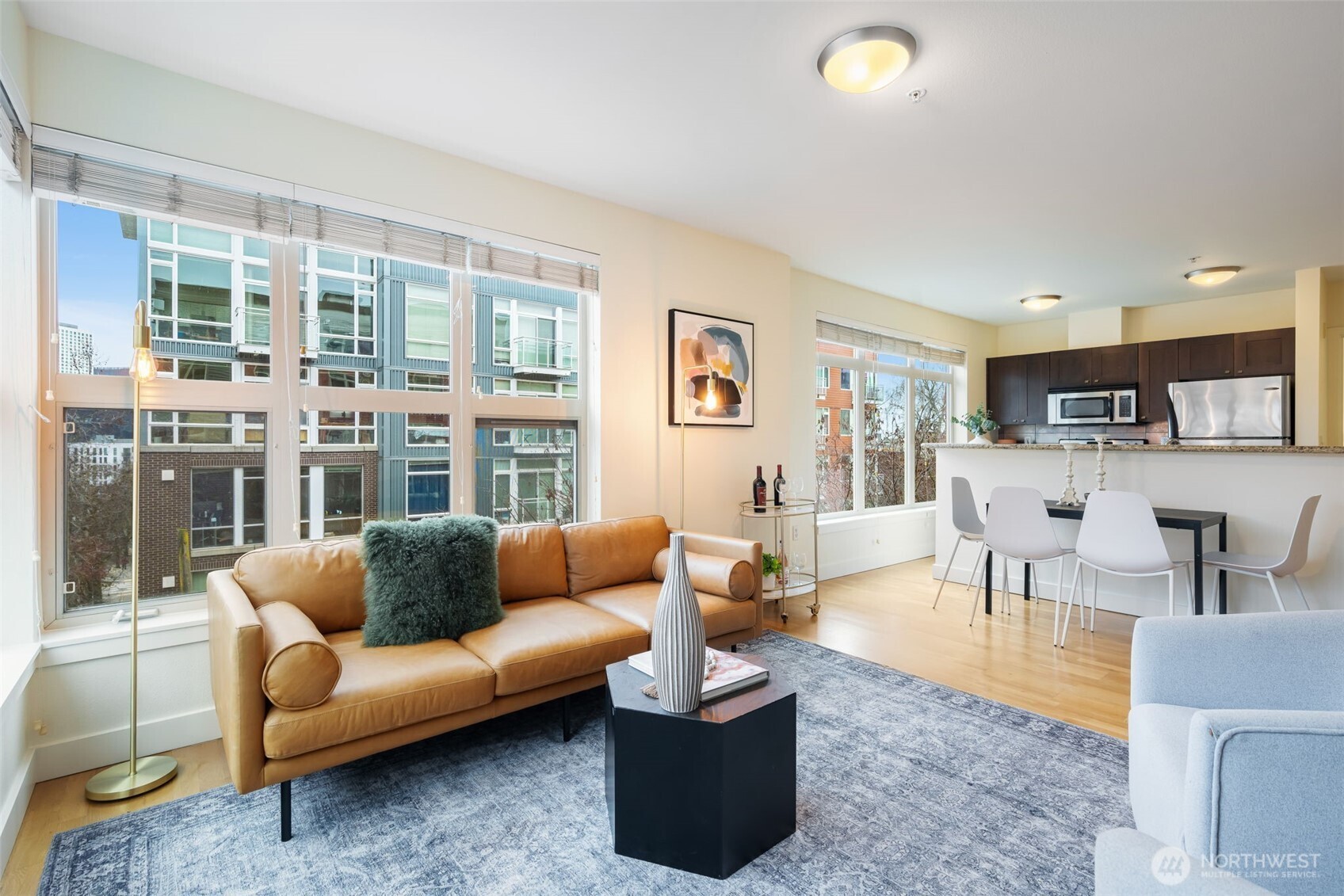 1610 Belmont Avenue Unit: 404