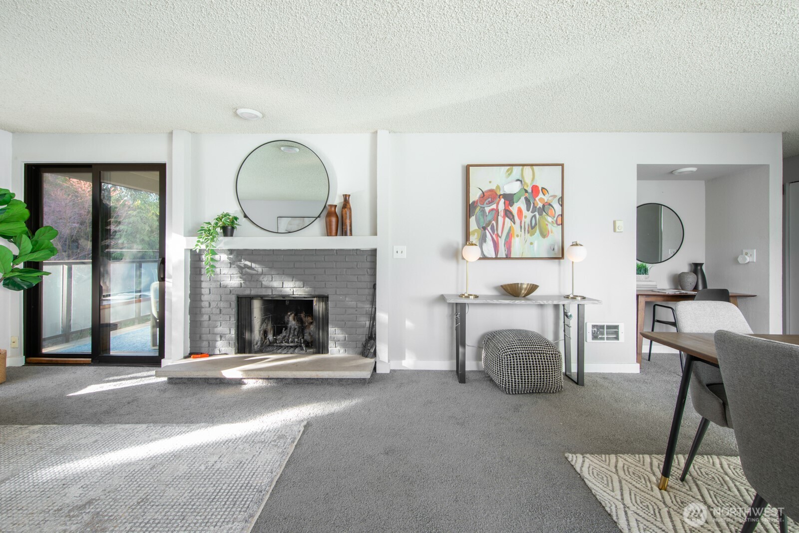 10545 Meridian Avenue N Unit: 201