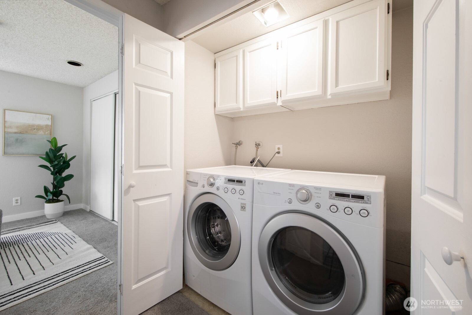 10545 Meridian Avenue N Unit: 201
