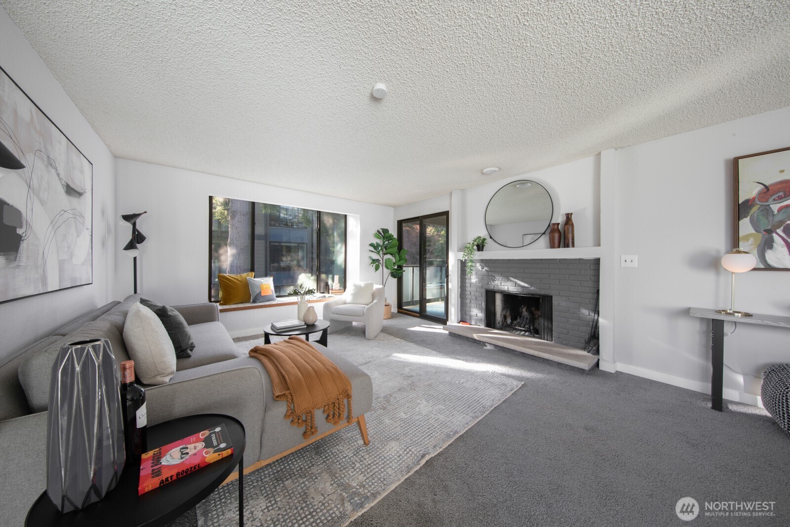 10545 Meridian Avenue N Unit: 201