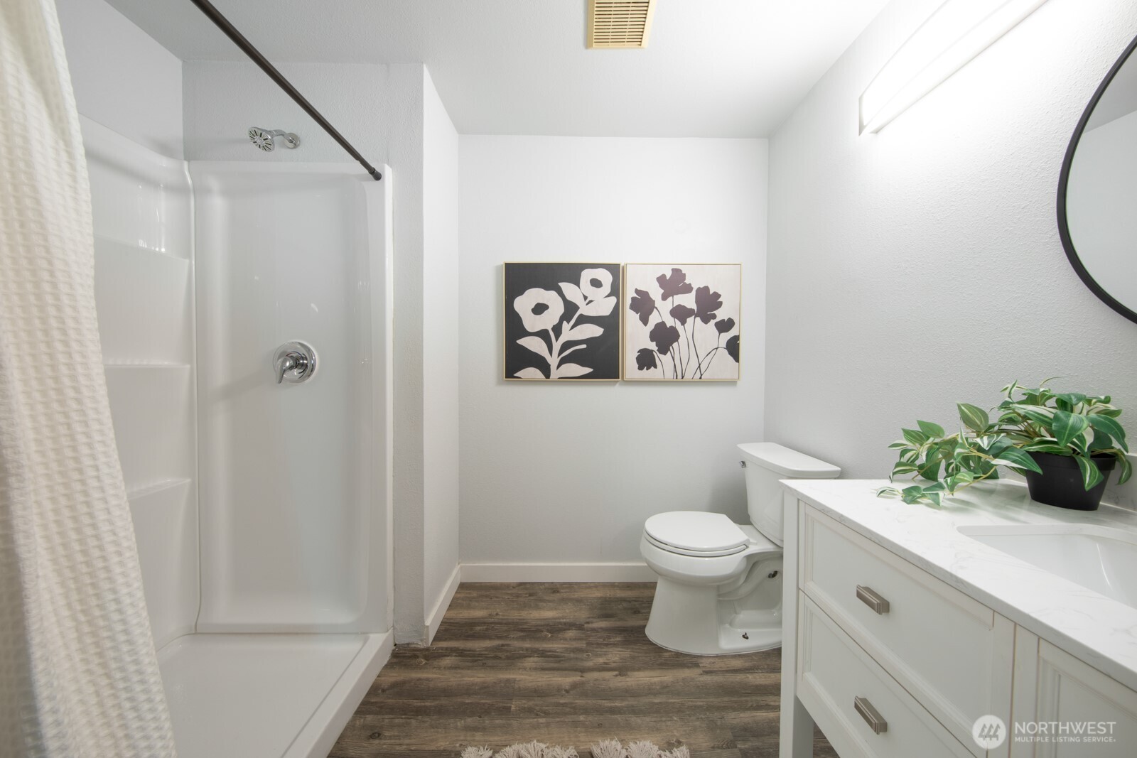10545 Meridian Avenue N Unit: 201