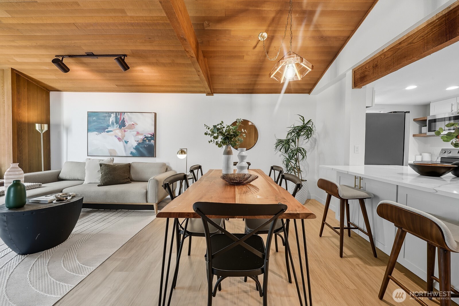 7573 Old Redmond Road Unit: 12