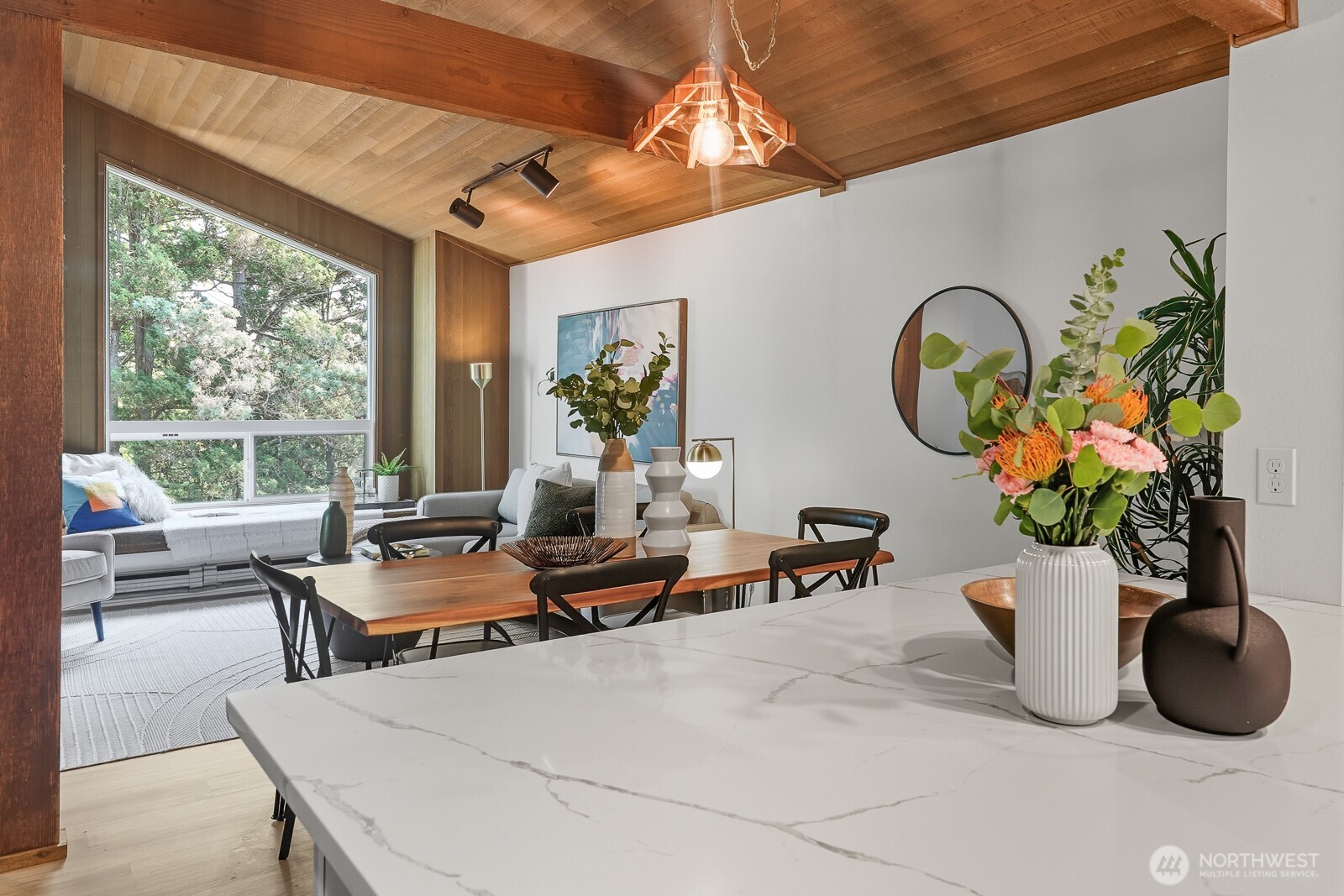 7573 Old Redmond Road Unit: 12