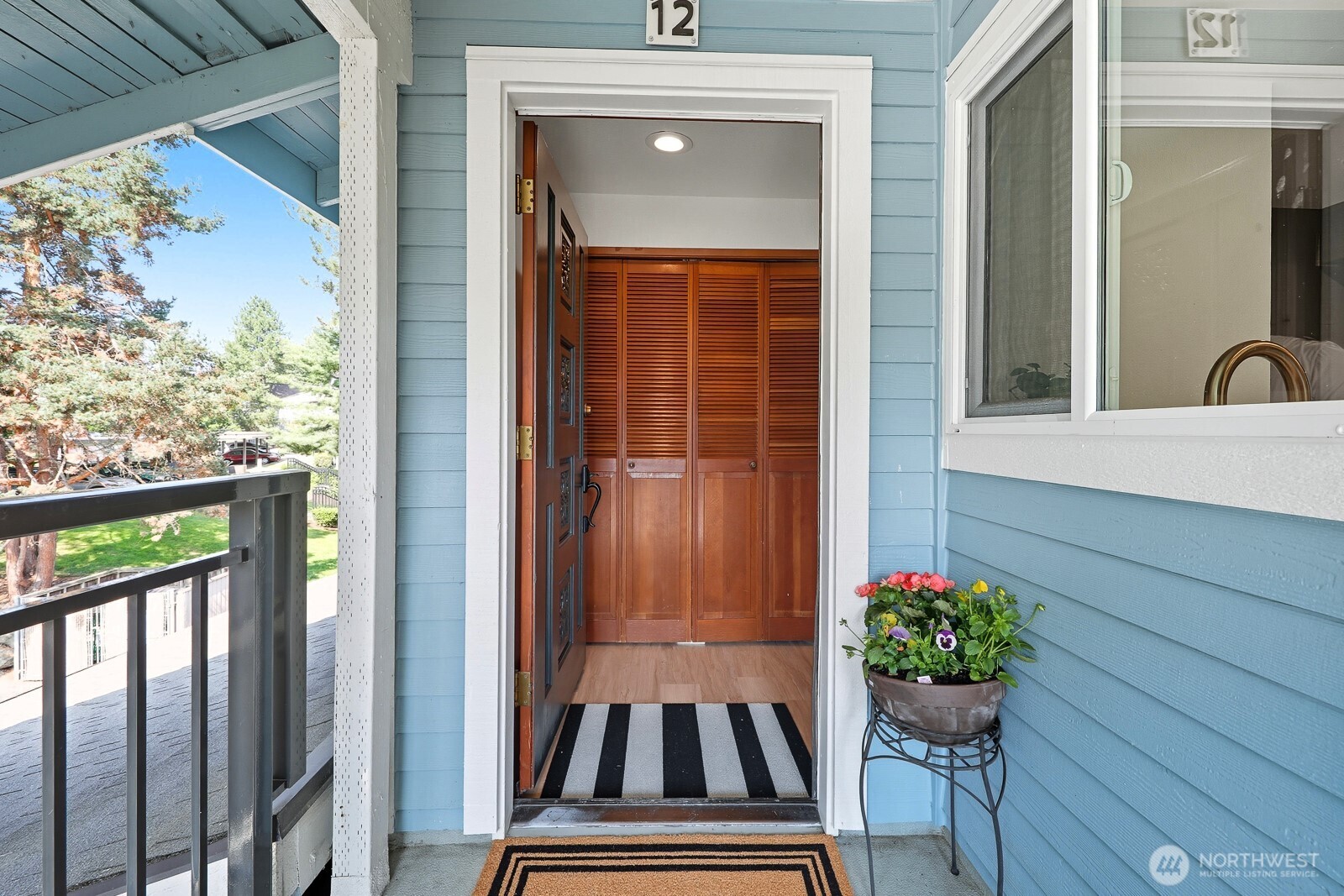 7573 Old Redmond Road Unit: 12