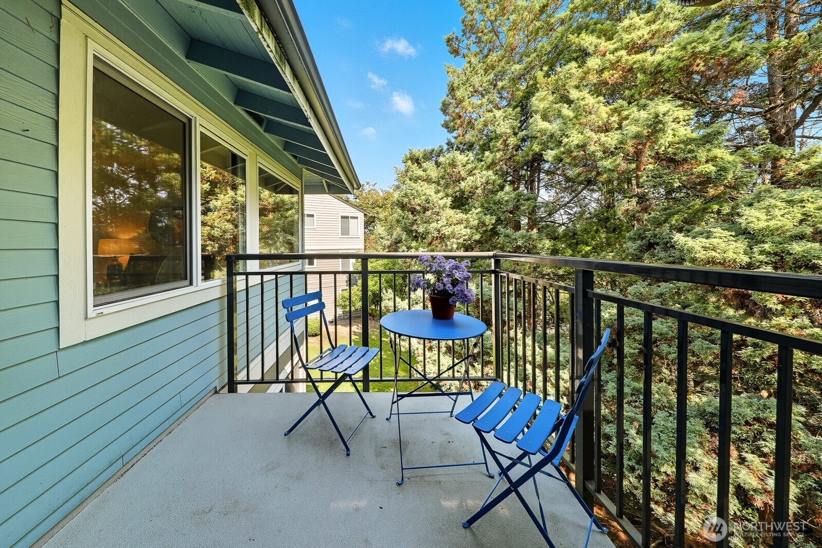 7573 Old Redmond Road Unit: 12