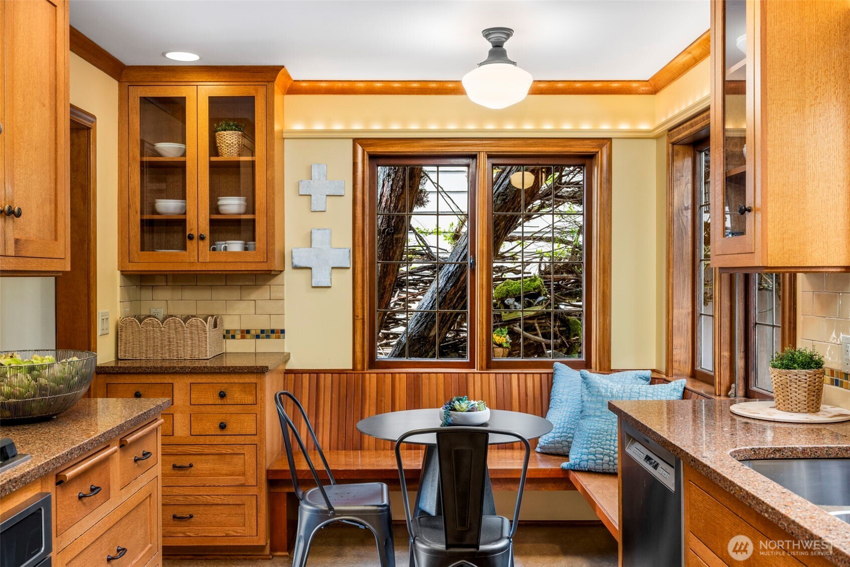 4006 NE 38th Street