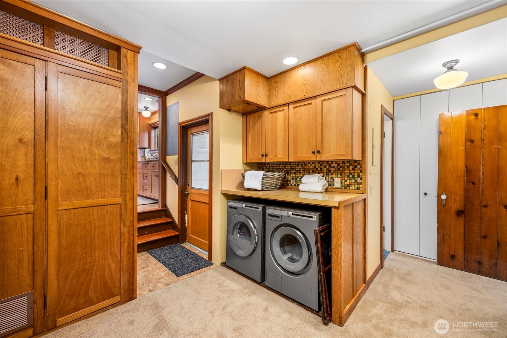 4006 NE 38th Street