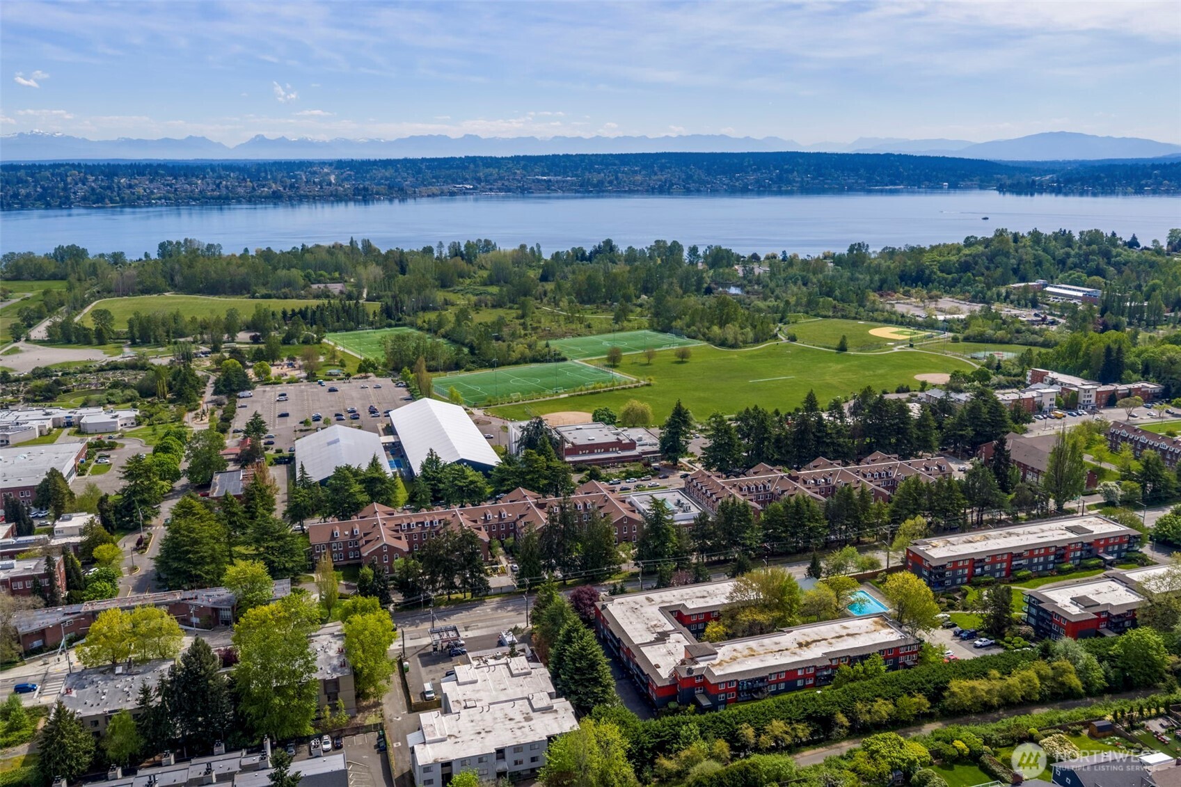 7001 Sand Point Way NE Unit: B212