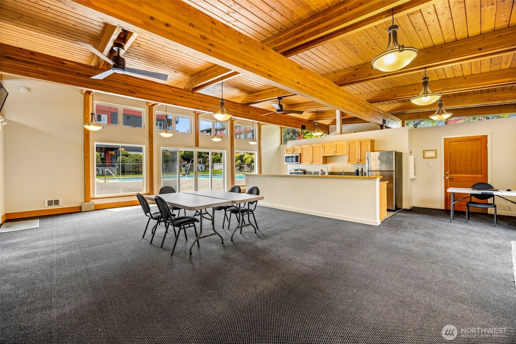 7001 Sand Point Way NE Unit: B212