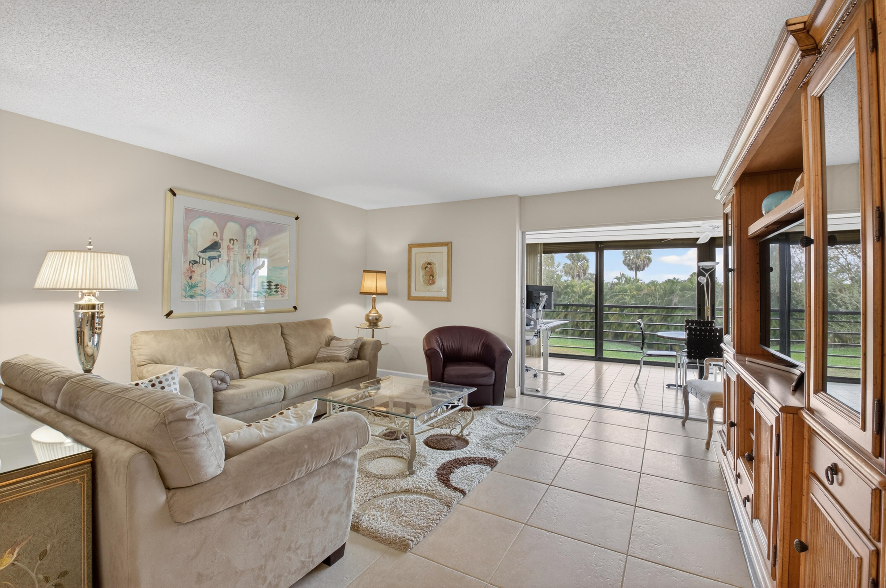 9260 SW 14th Street 2207