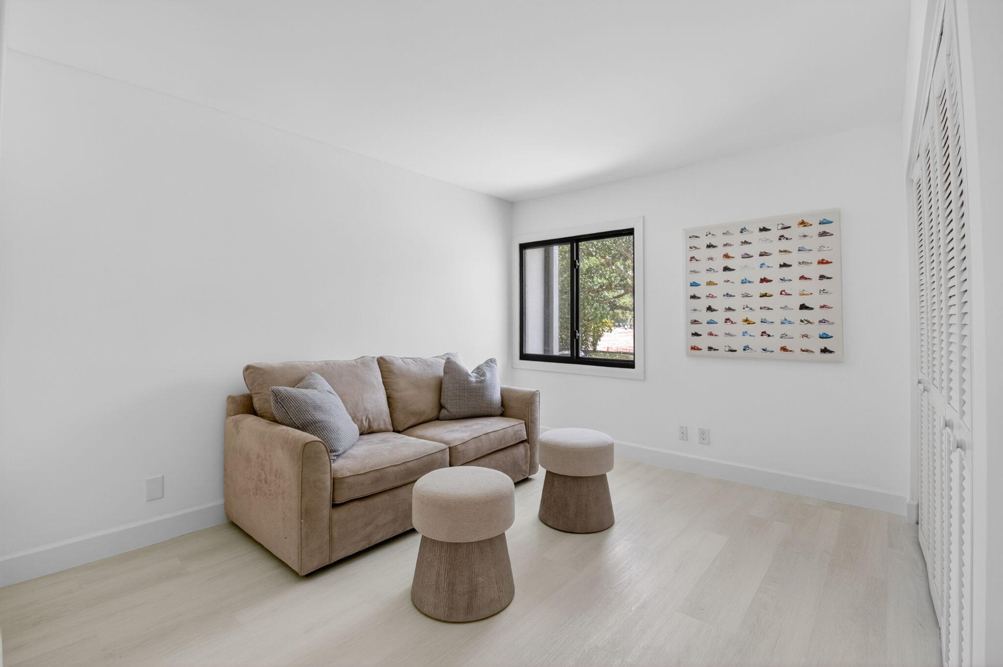 3708 Bridgewood Drive