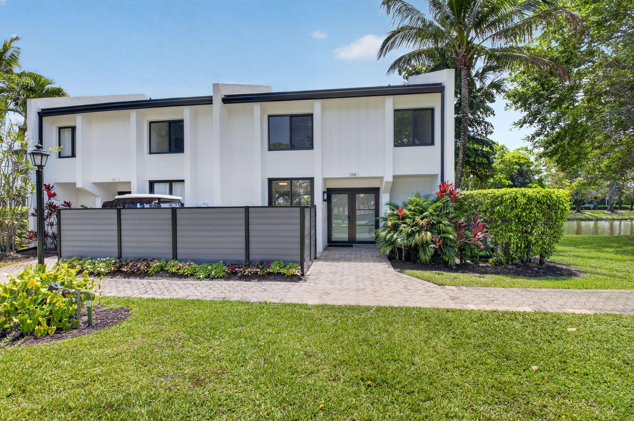 3708 Bridgewood Drive