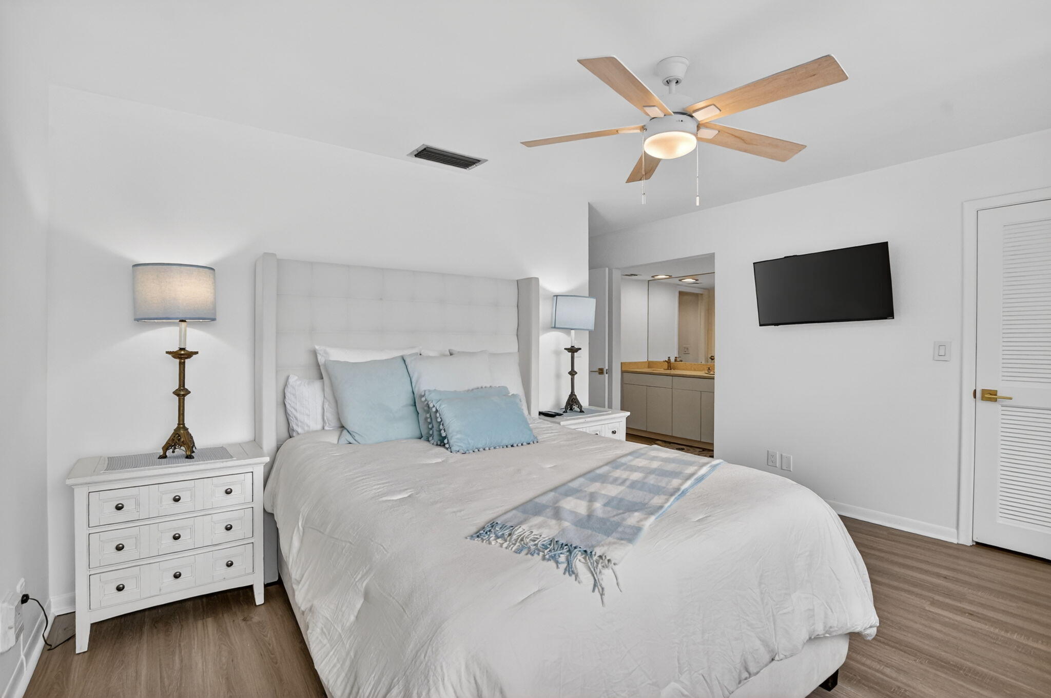 3310 Bridgewood Drive