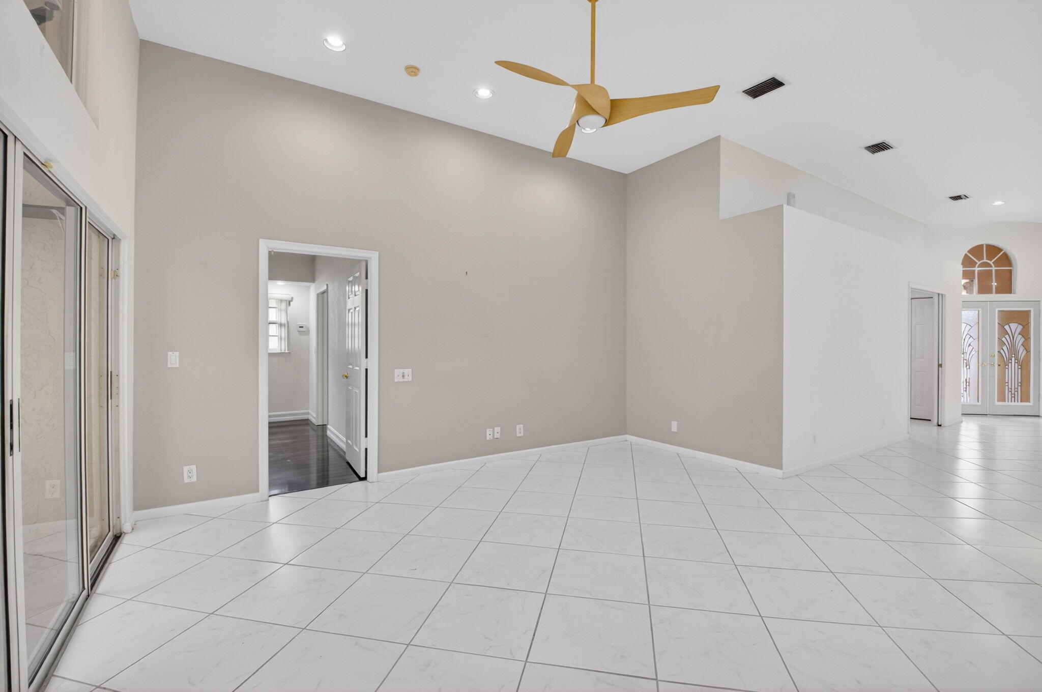 7558 Ironbridge Circle