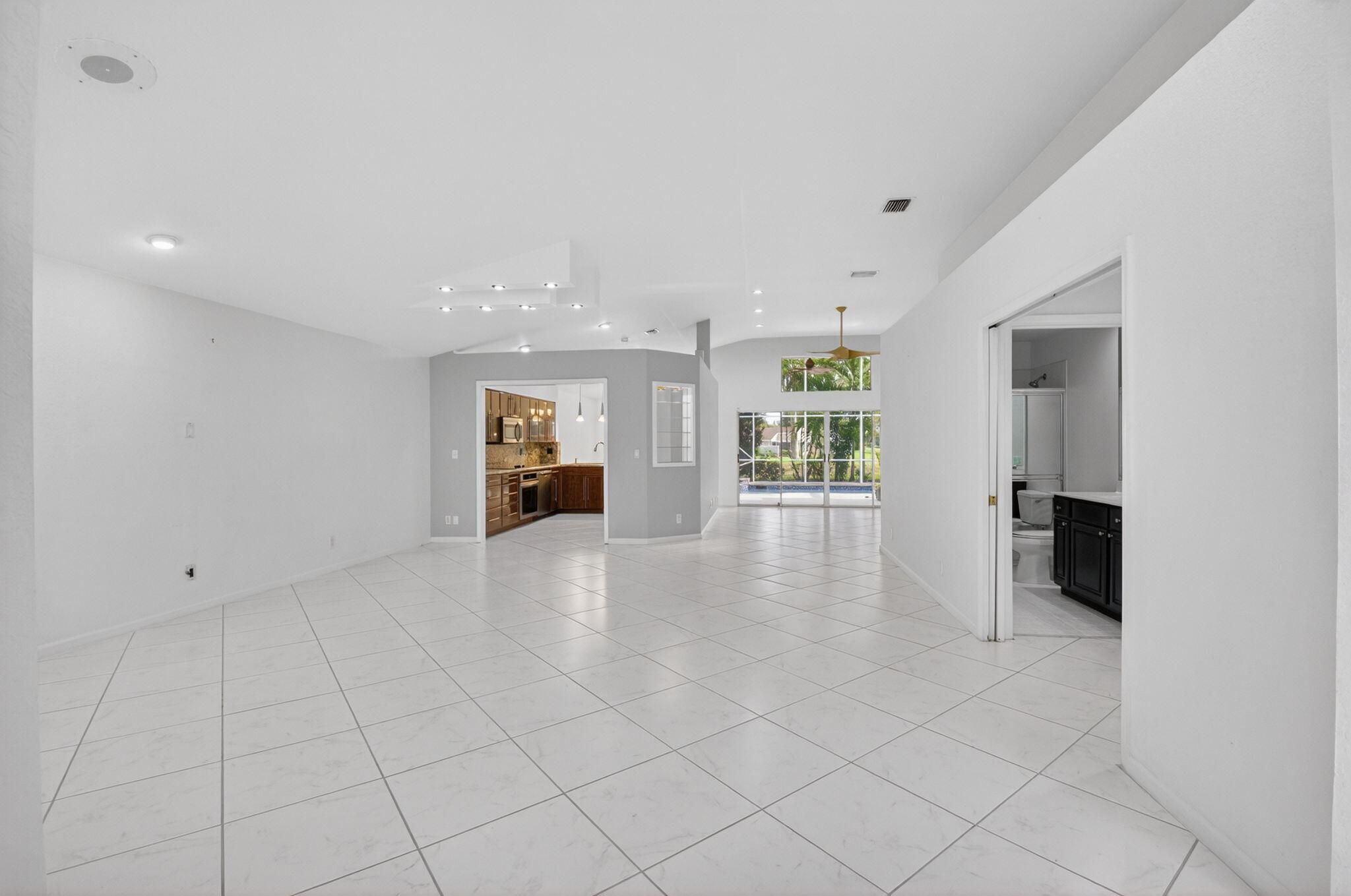 7558 Ironbridge Circle