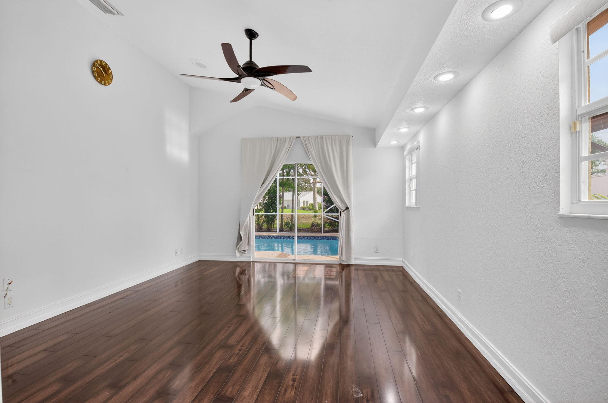 7558 Ironbridge Circle
