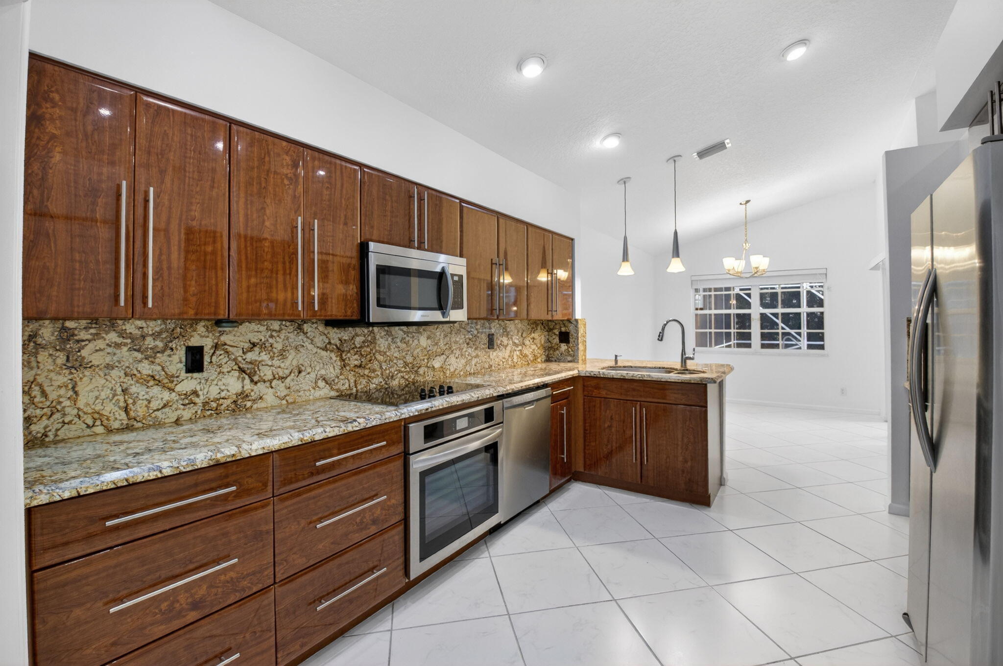 7558 Ironbridge Circle