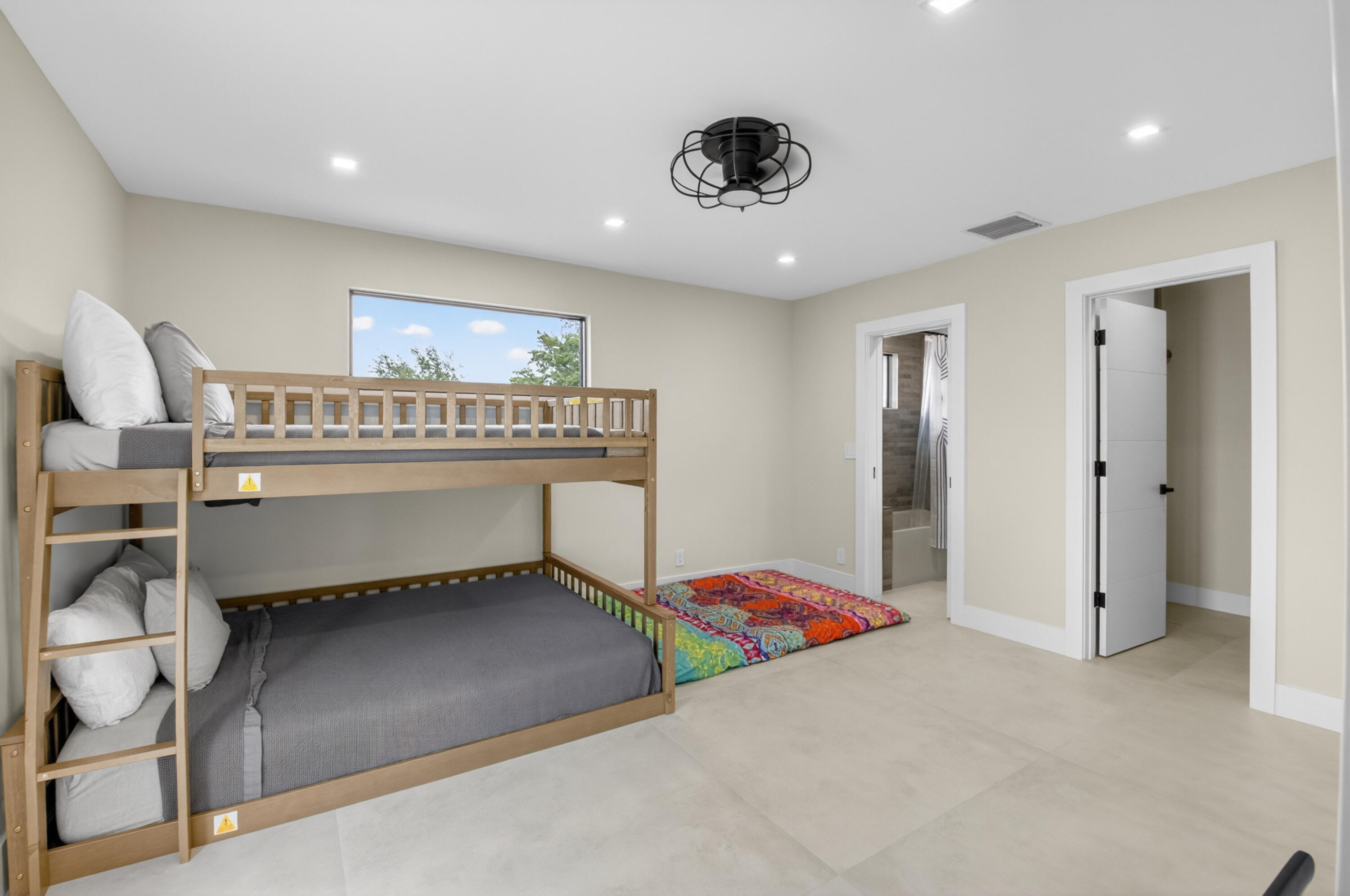 19221 Sabal Lake Drive 5124