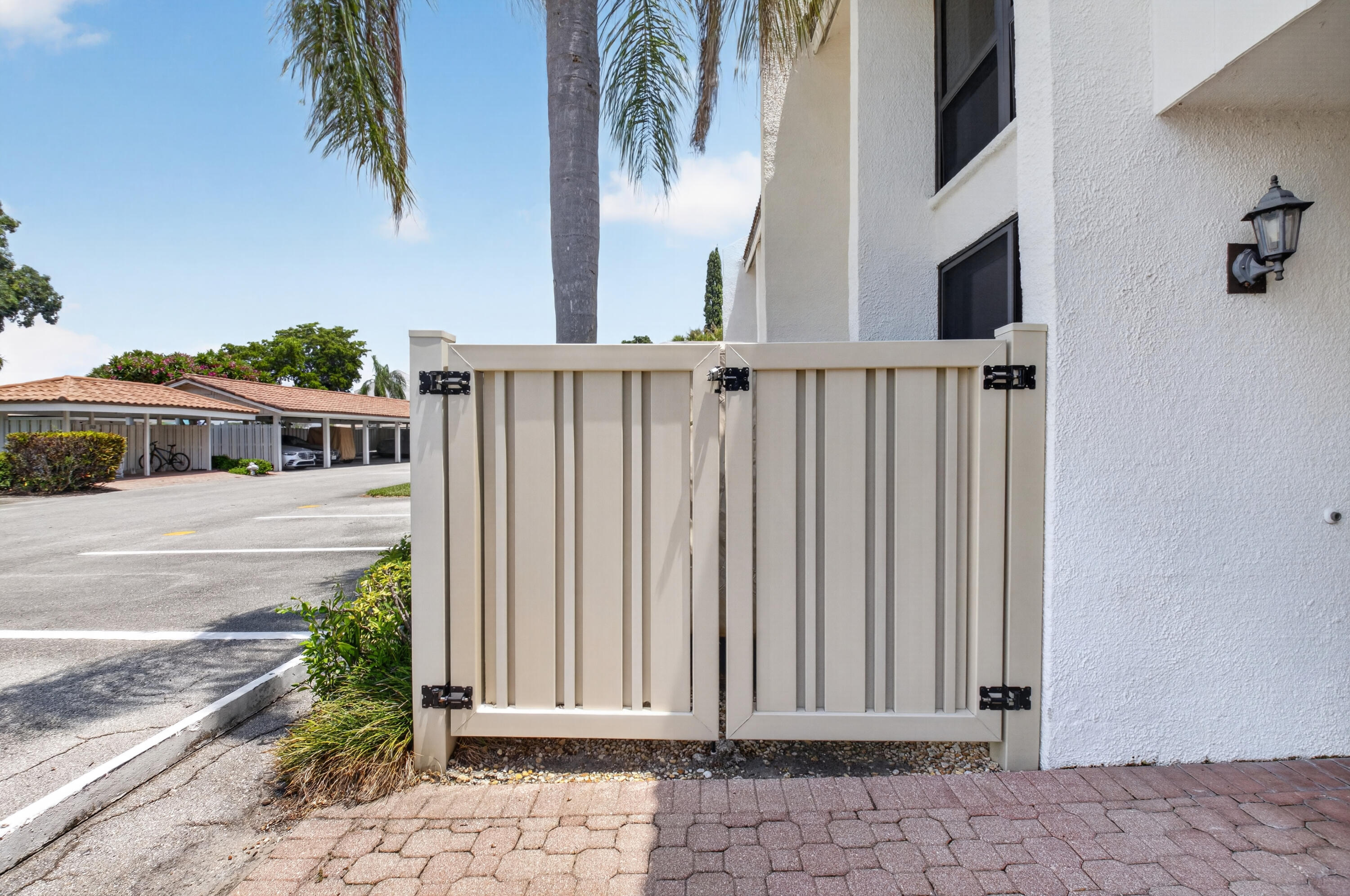 602 Bridgewood Drive