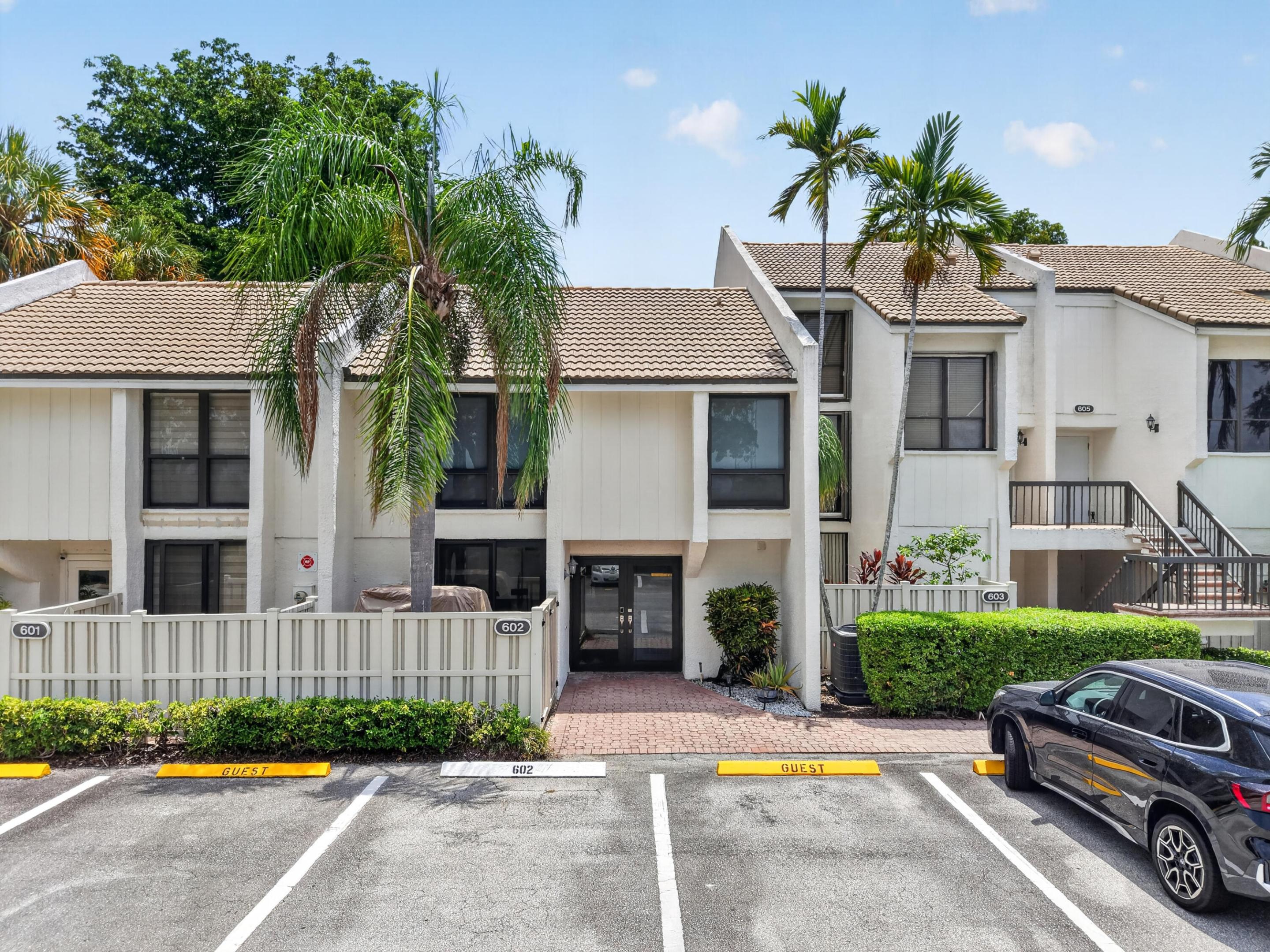 602 Bridgewood Drive