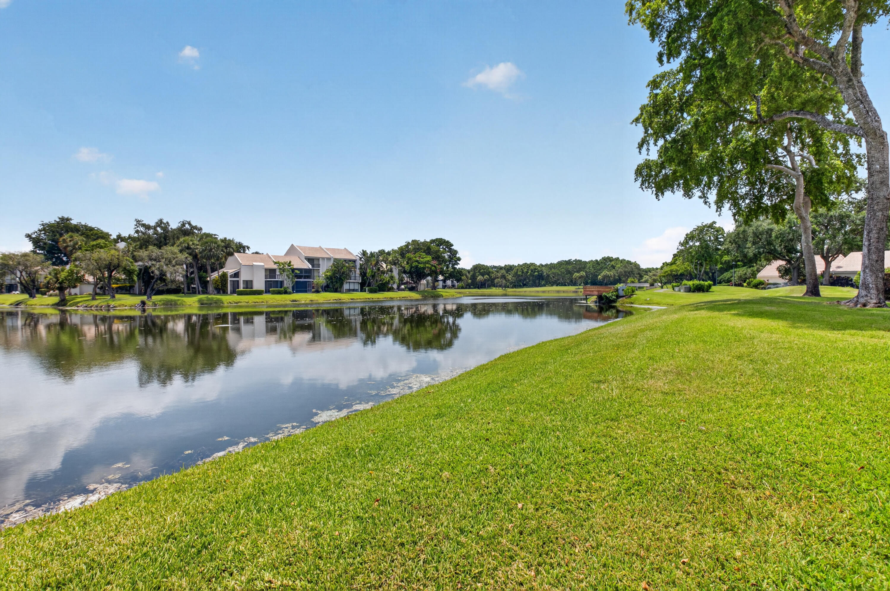 602 Bridgewood Drive