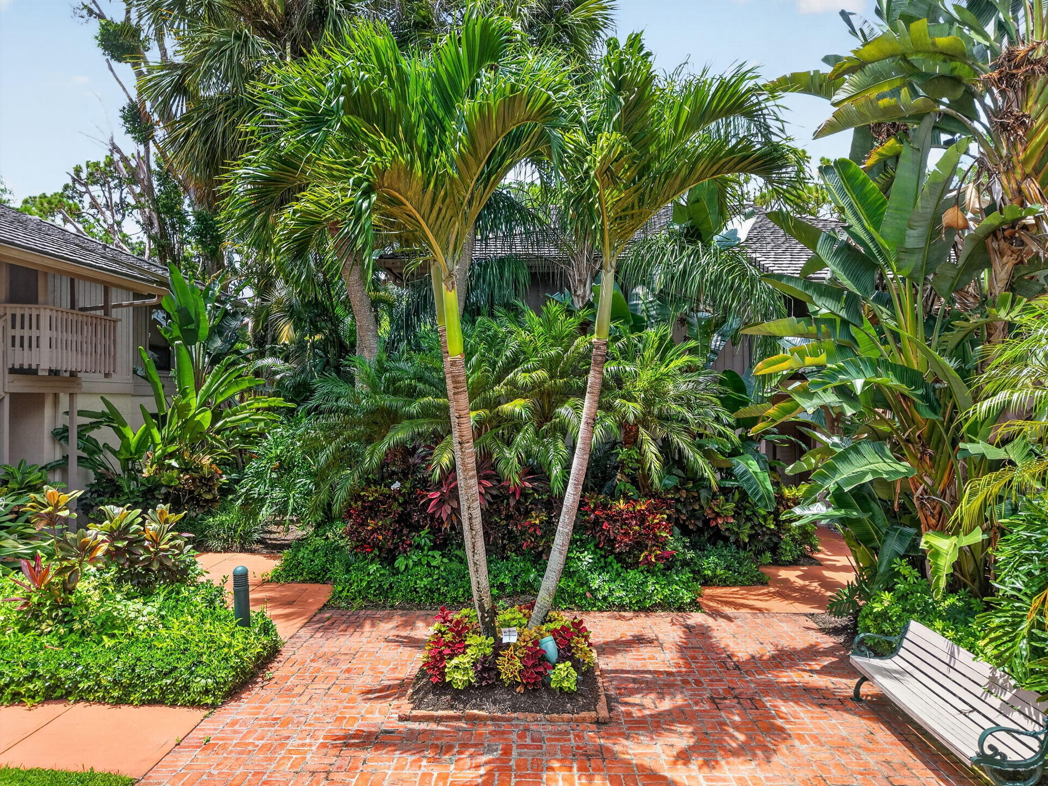 6957 Rain Forest Drive E 4 U