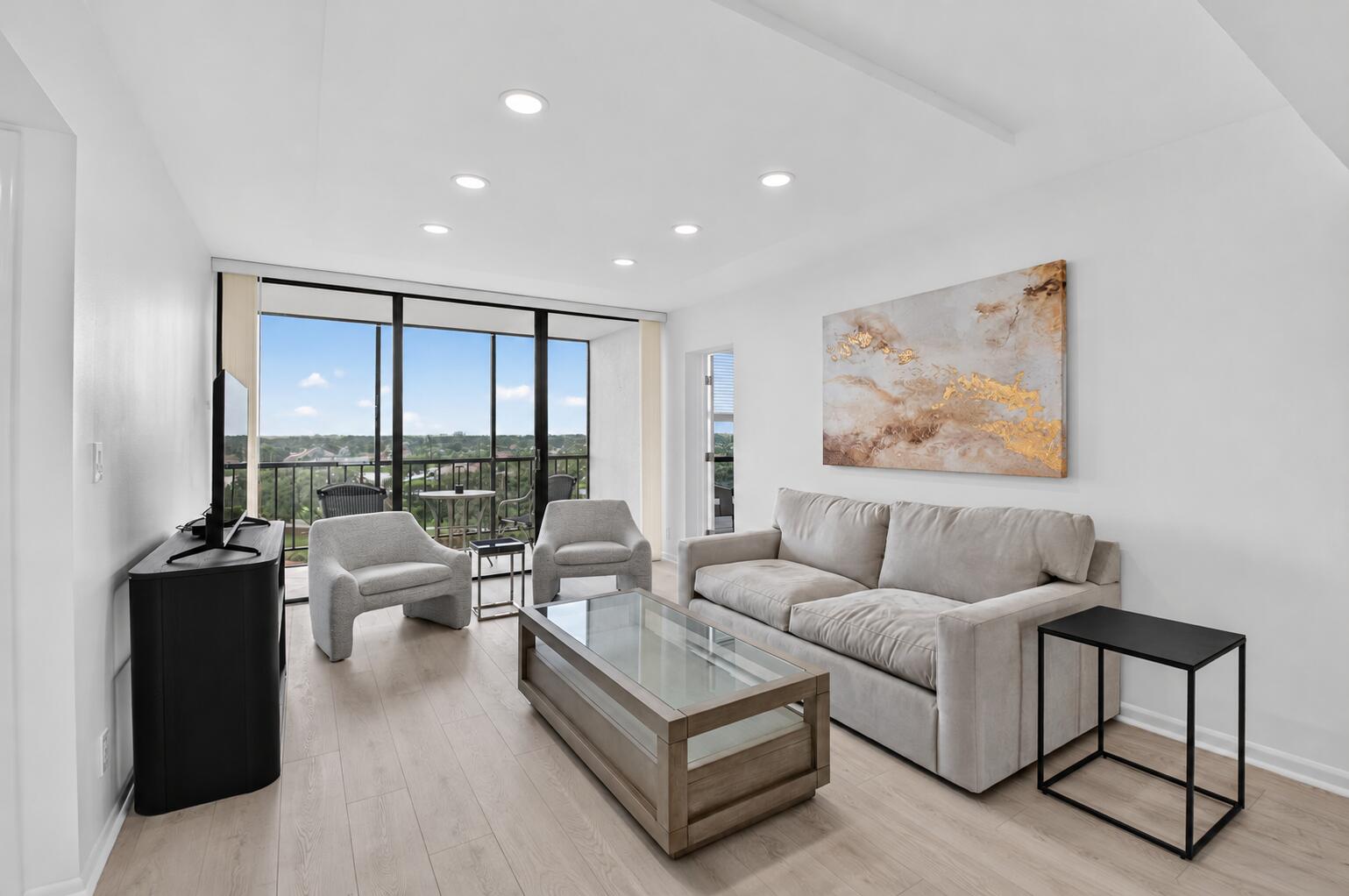 6875 Willow Wood Drive 2076
