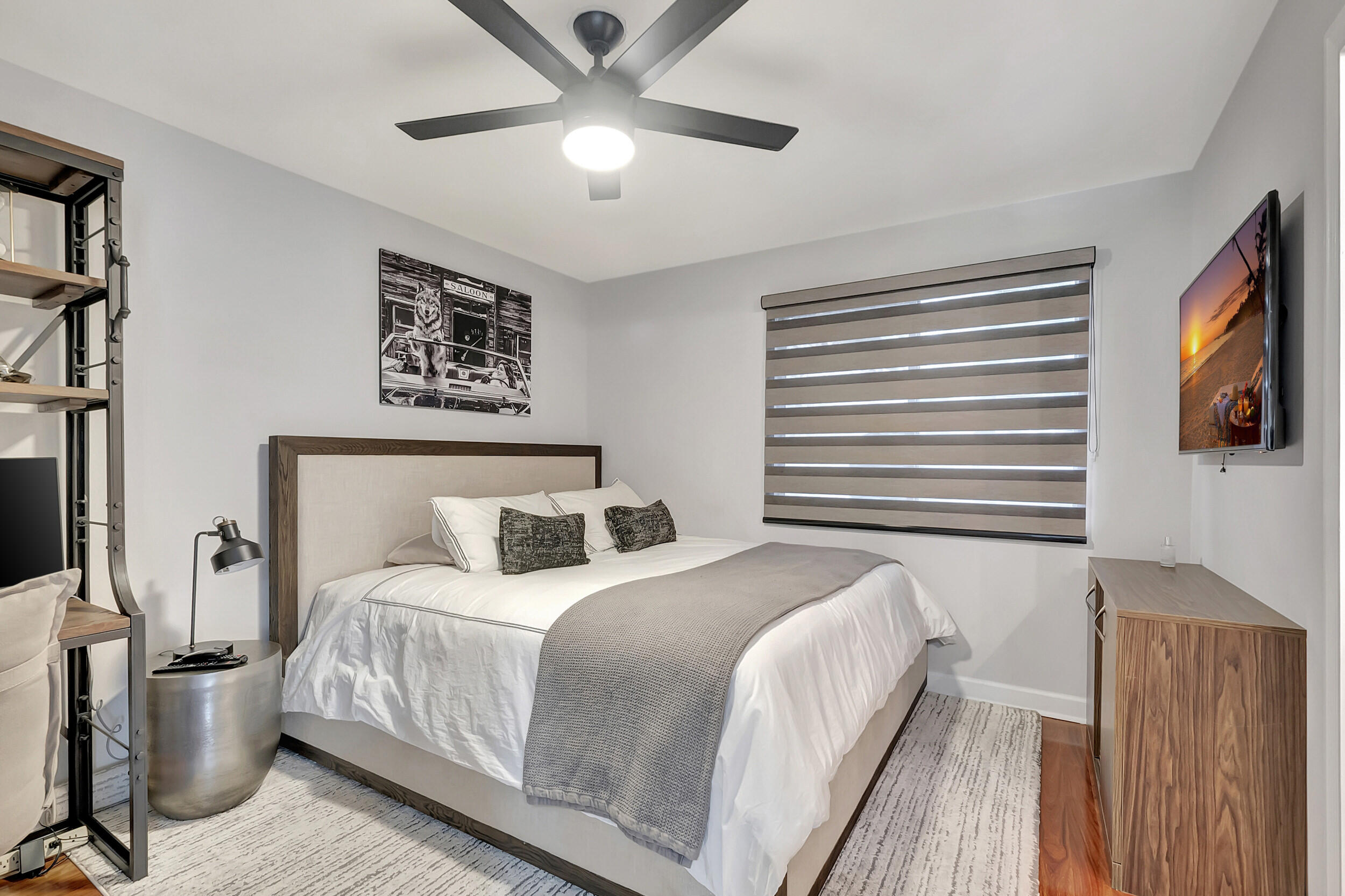 4085 Avalon Pointe Drive