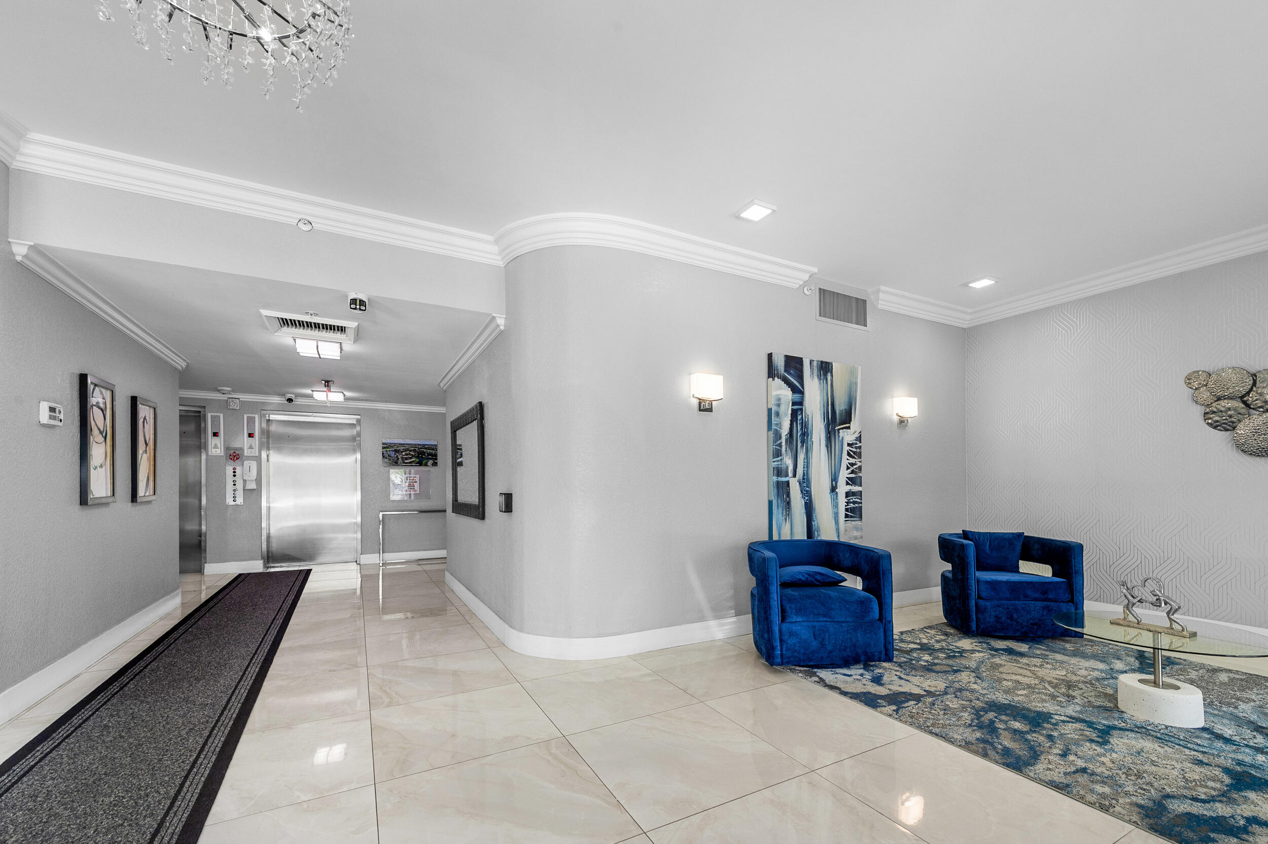 7819 Lakeside Boulevard 814