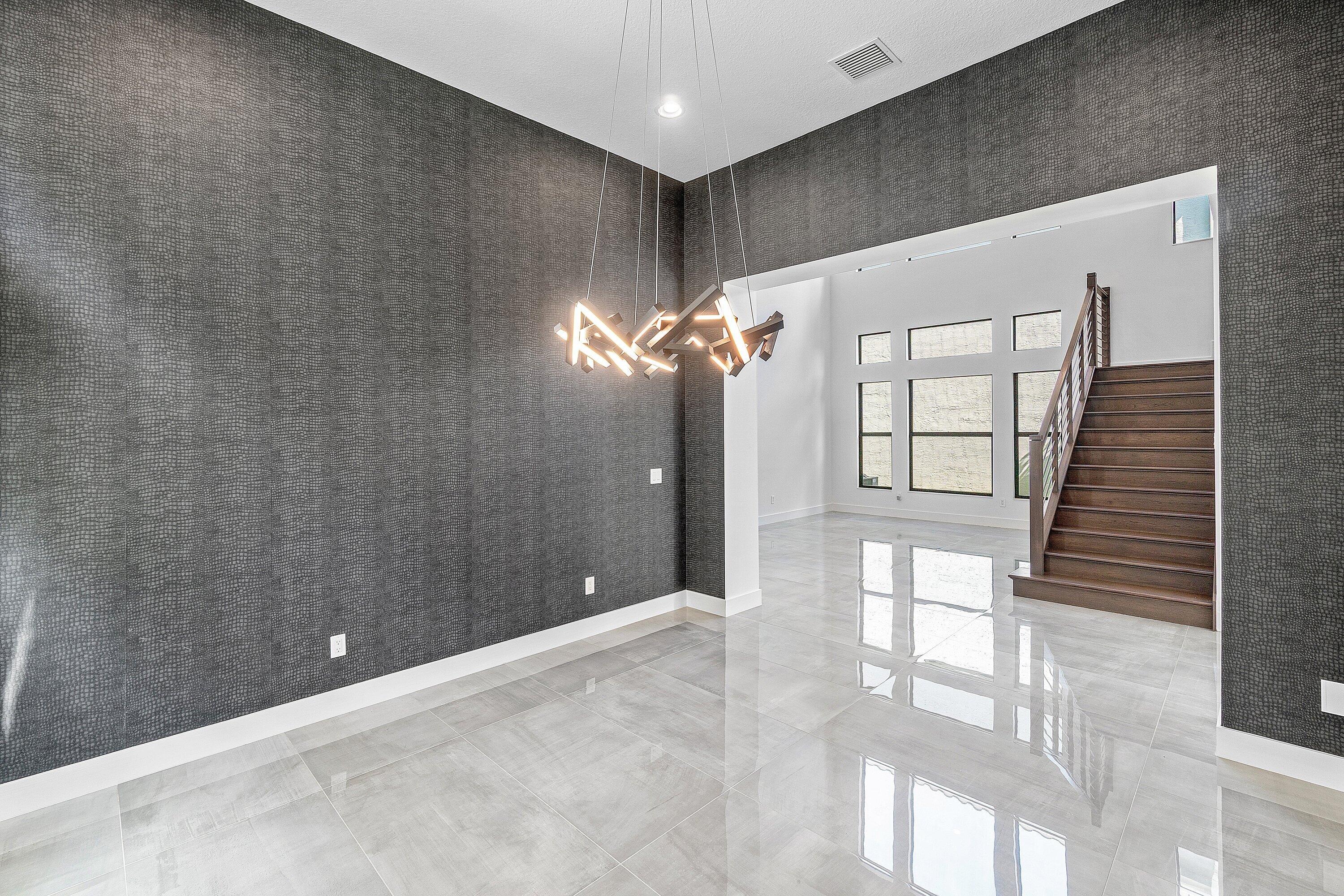 9006 Dulcetto Court