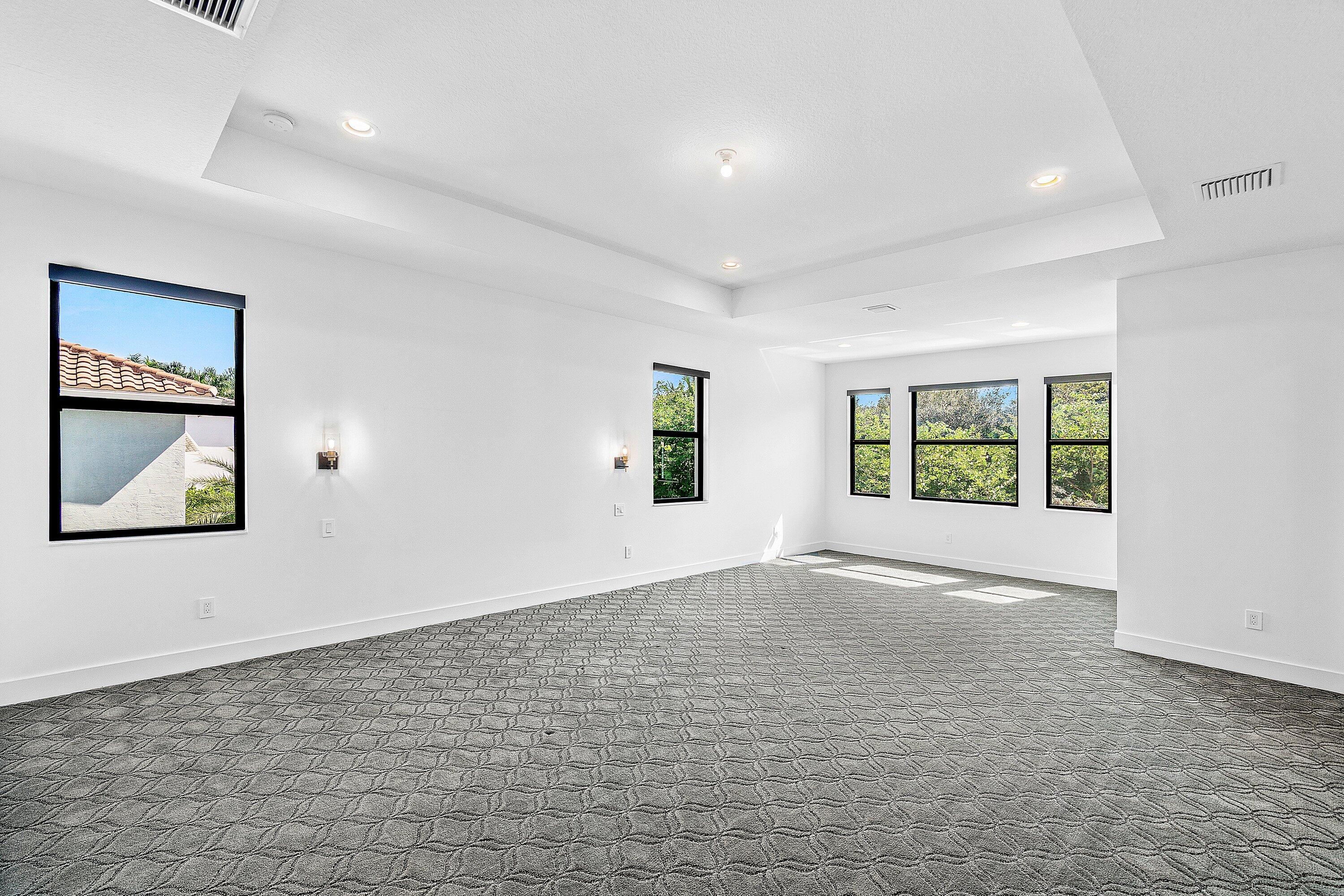 9006 Dulcetto Court