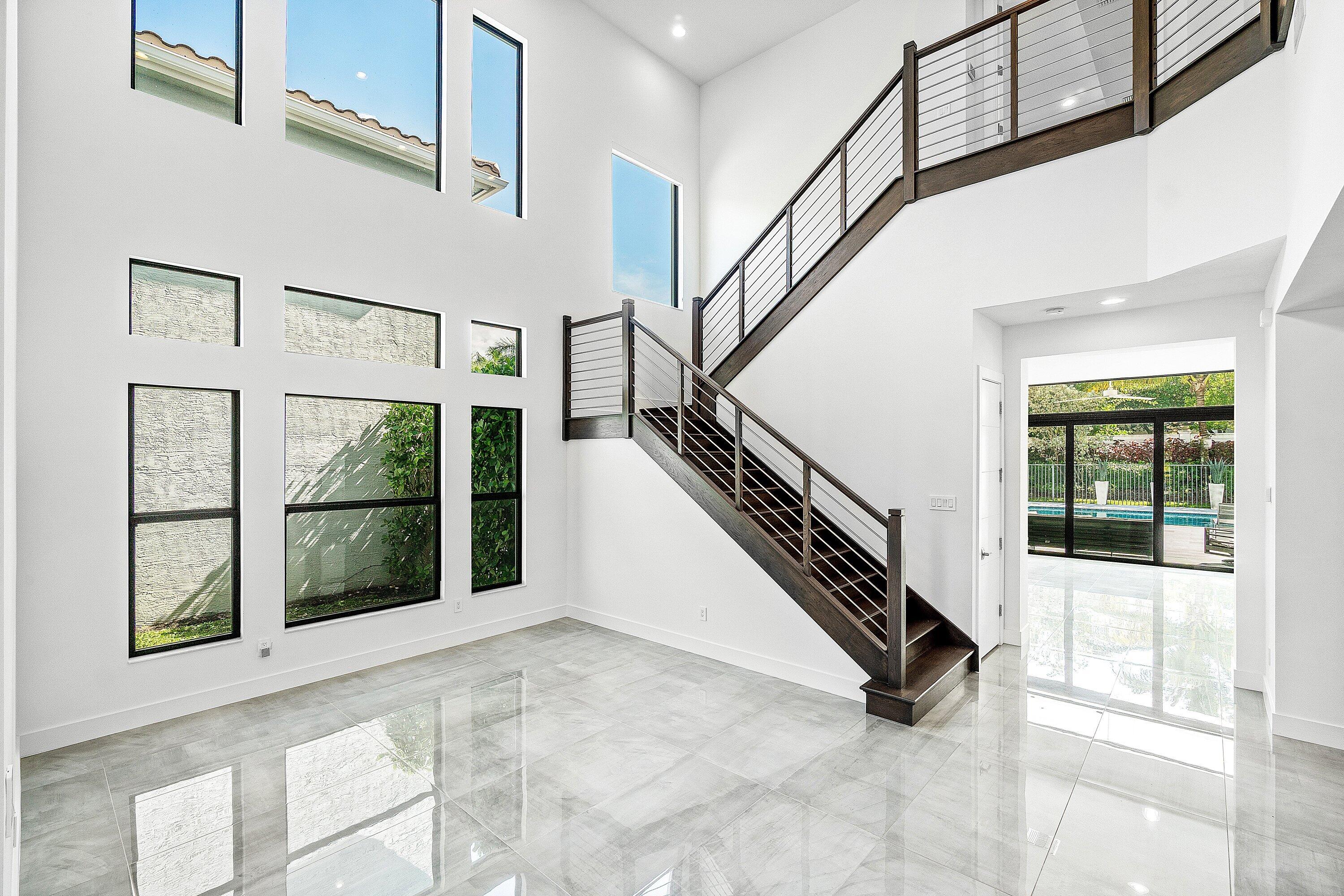 9006 Dulcetto Court