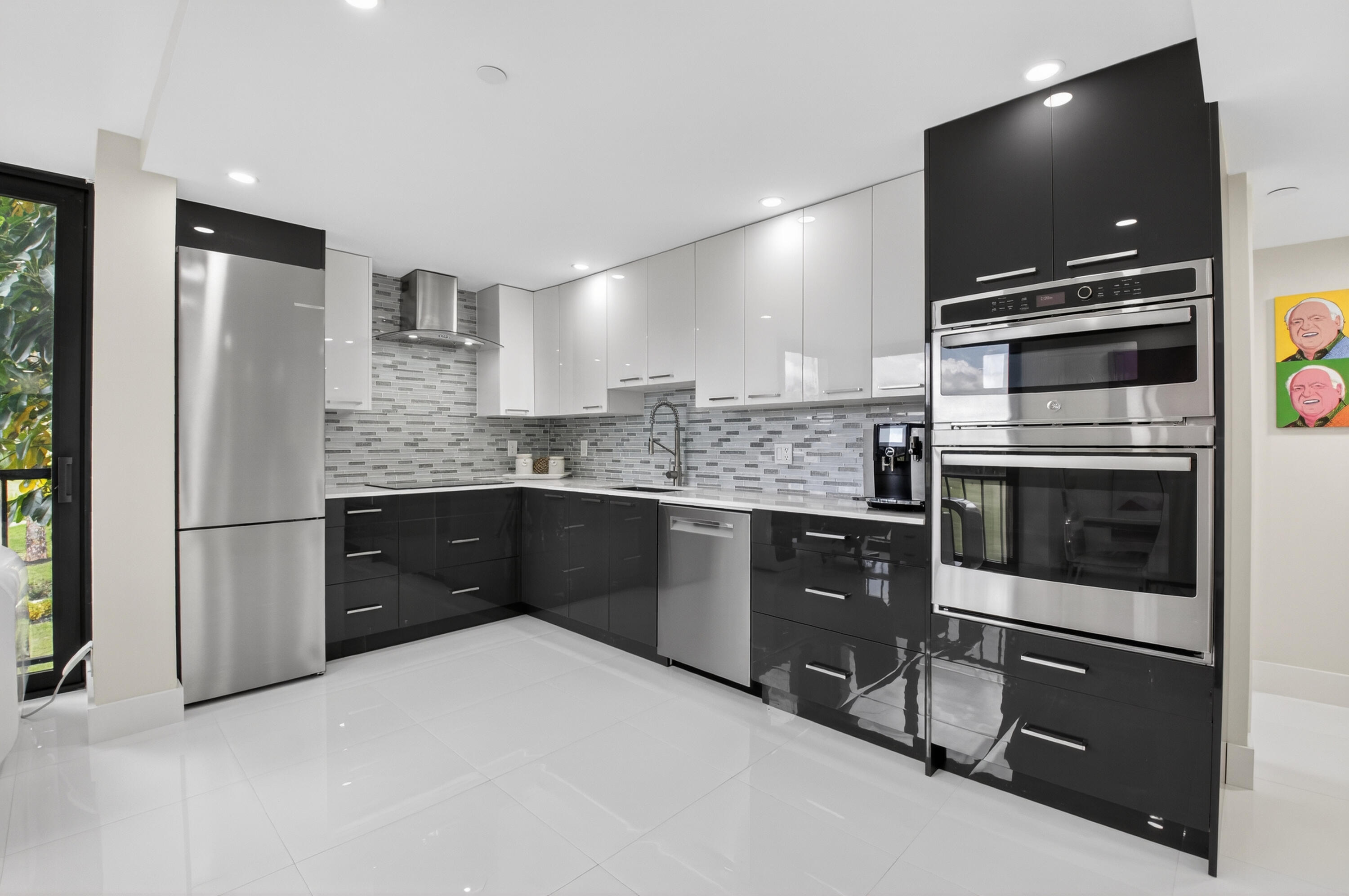 7835 Lakeside Boulevard 925
