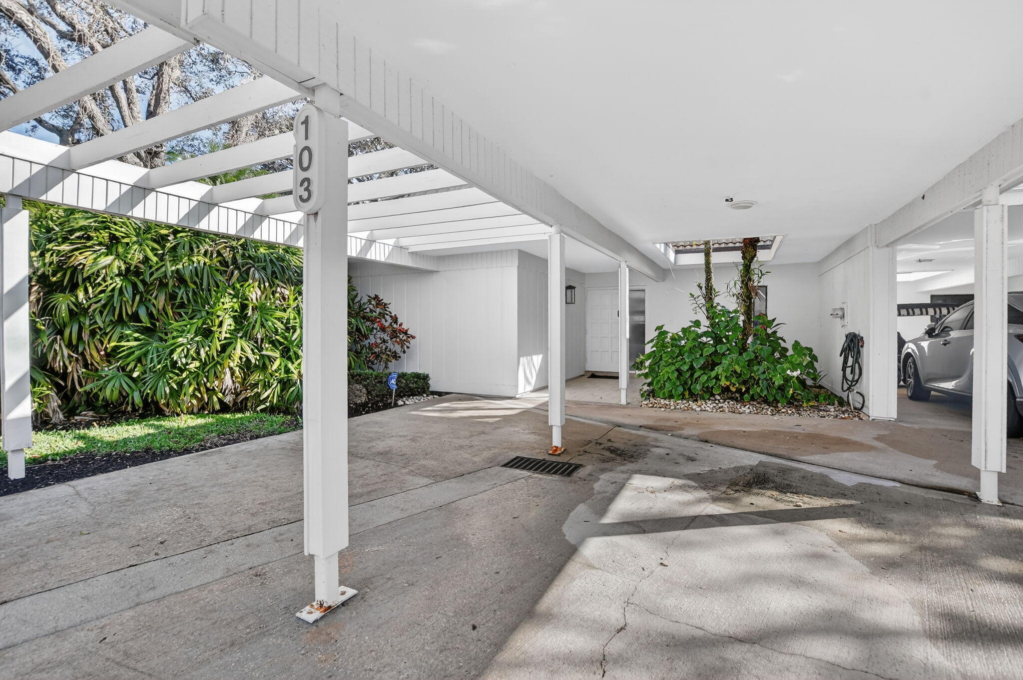 103 Bridgewood Court