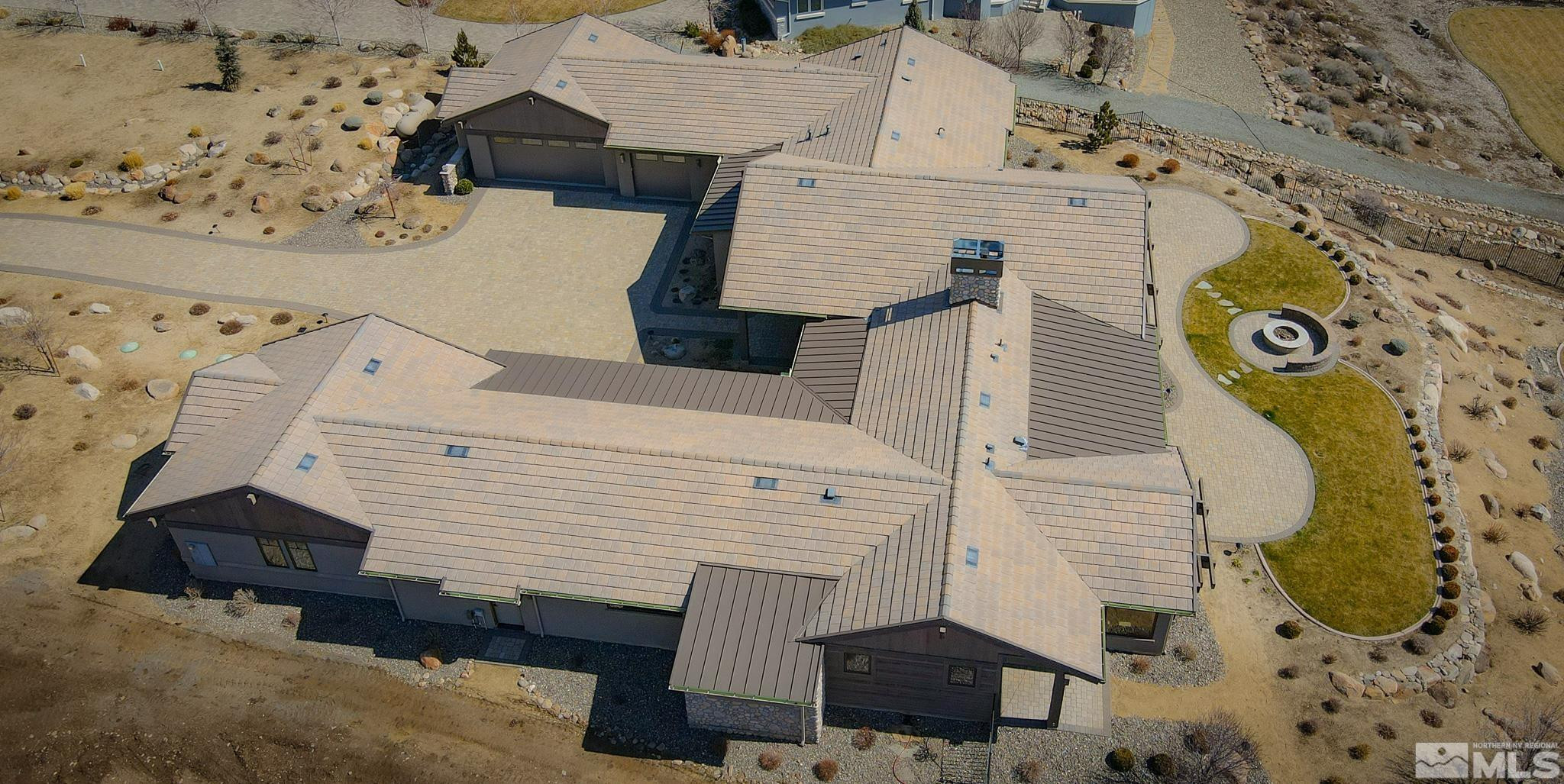 46 Silver Lynx Way